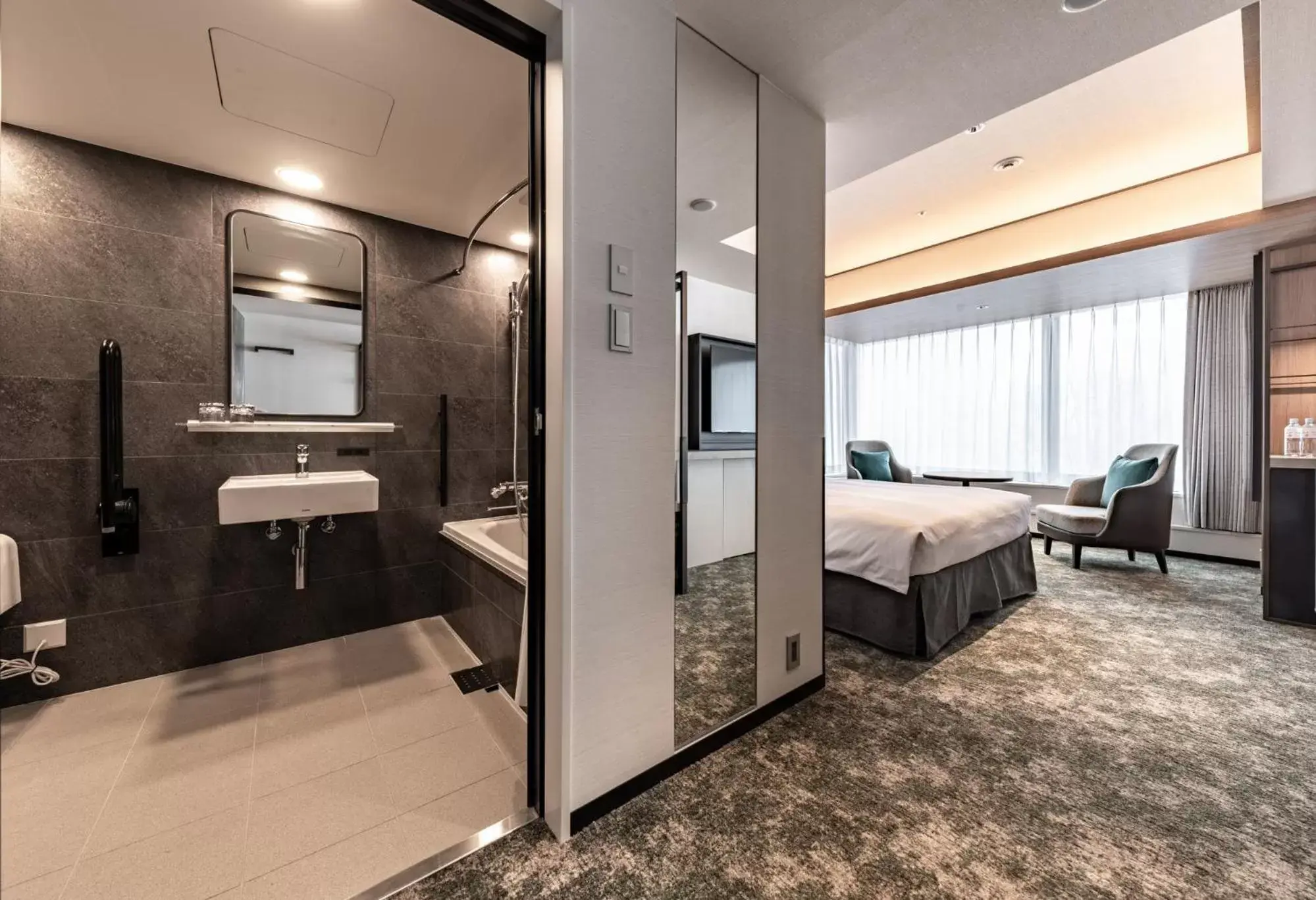 Photo of the whole room, Bathroom in Solaria Nishitetsu Hotel Sapporo