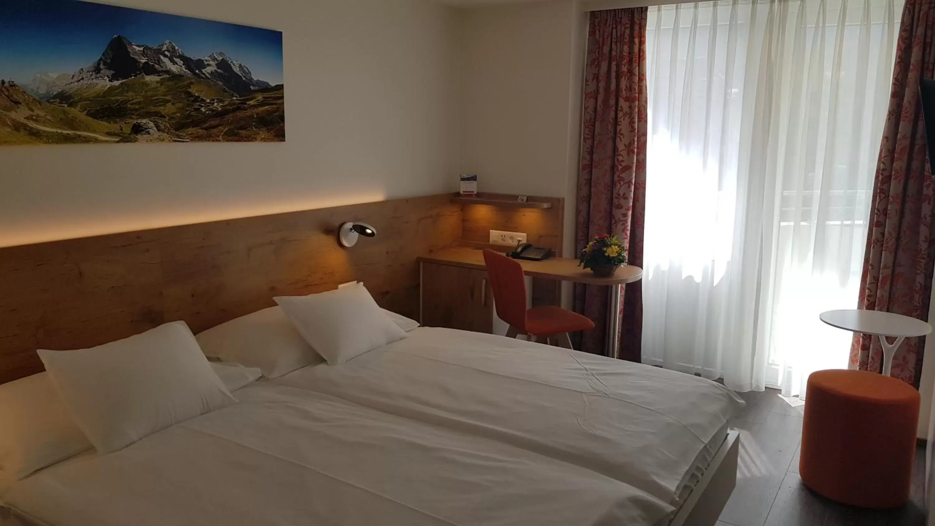 Photo of the whole room, Bed in Hotel Bernerhof