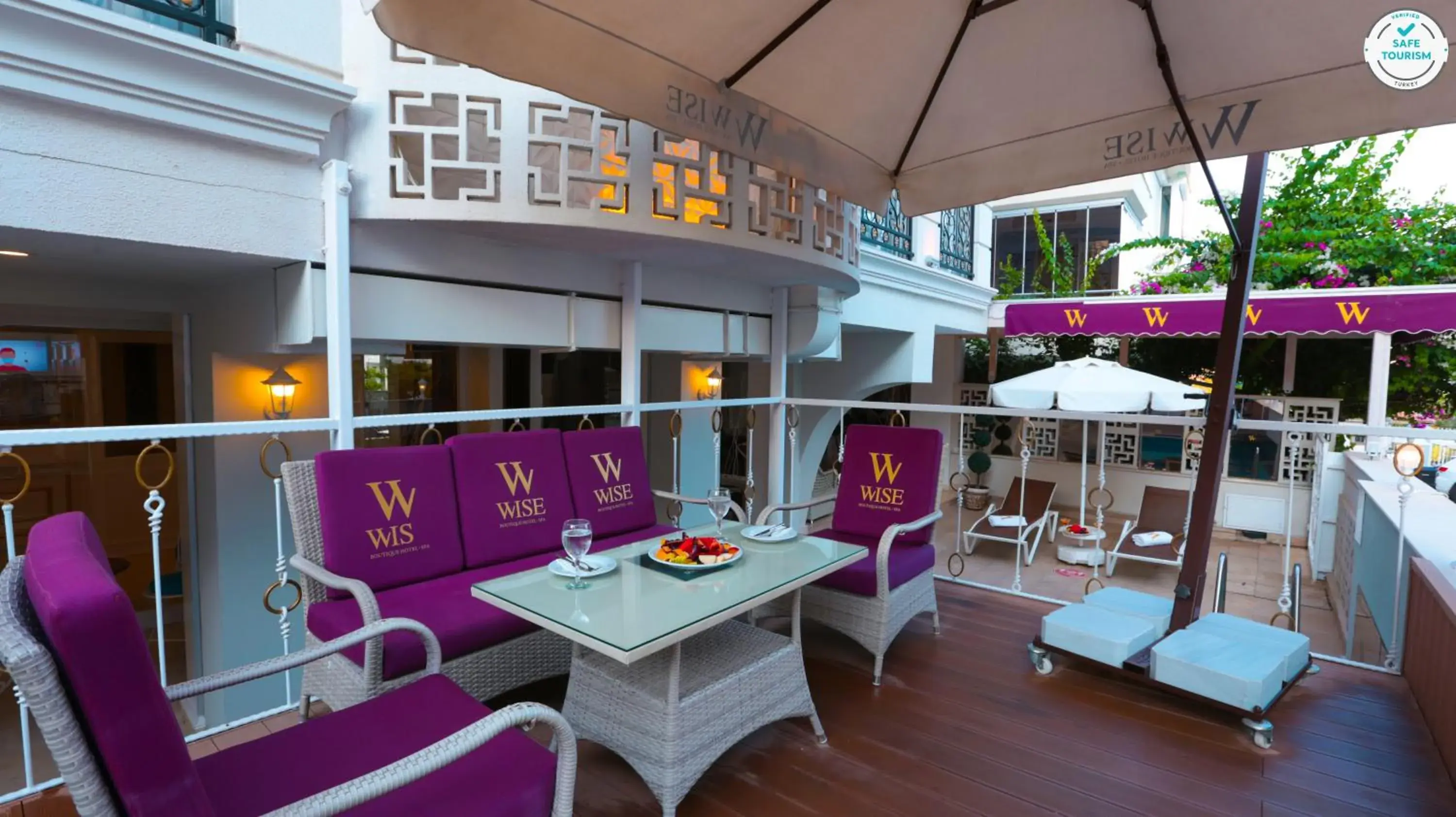 Patio in Wise Hotel & Spa - Adults Only