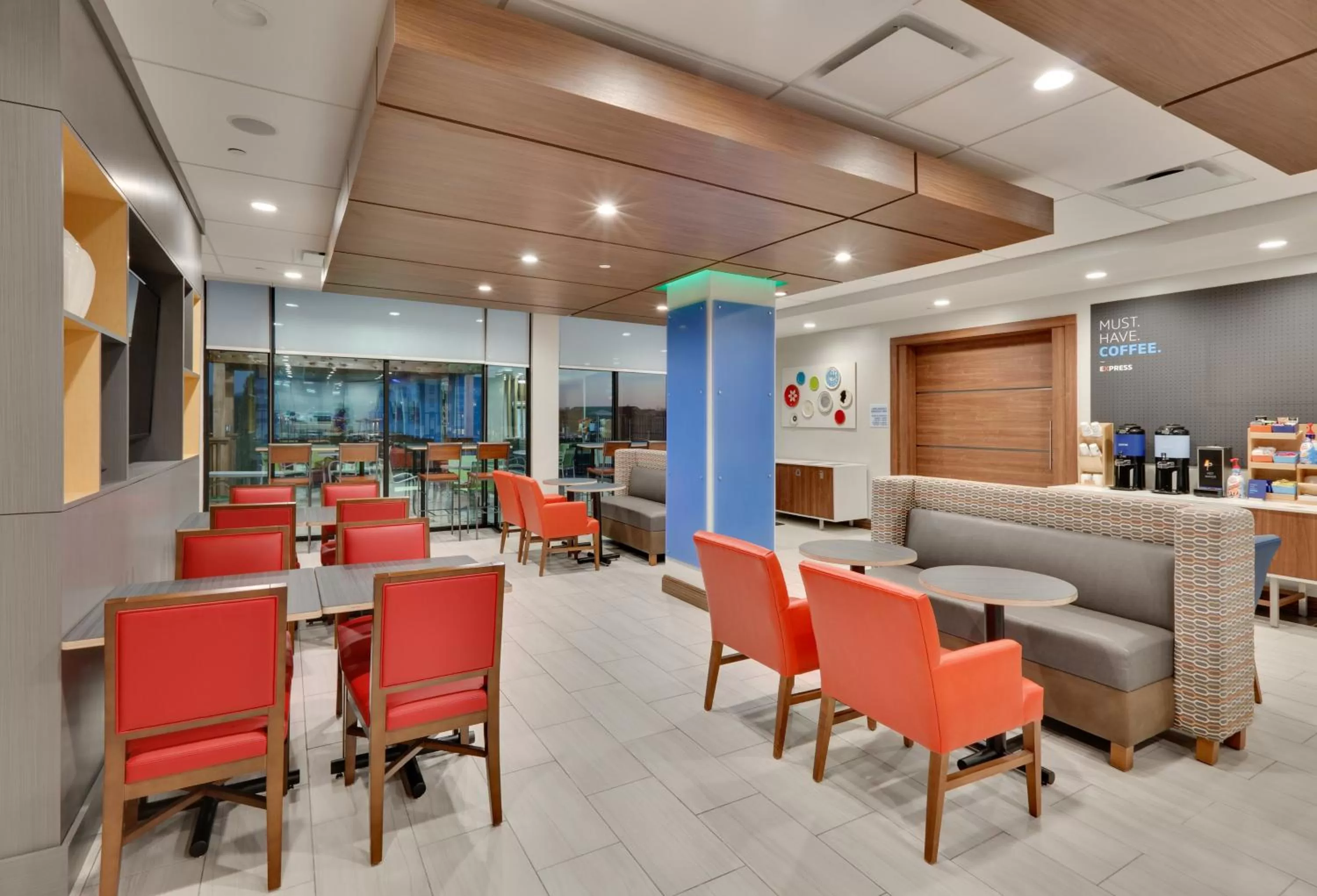Breakfast in Holiday Inn Express & Suites Fort Worth North - Northlake by IHG
