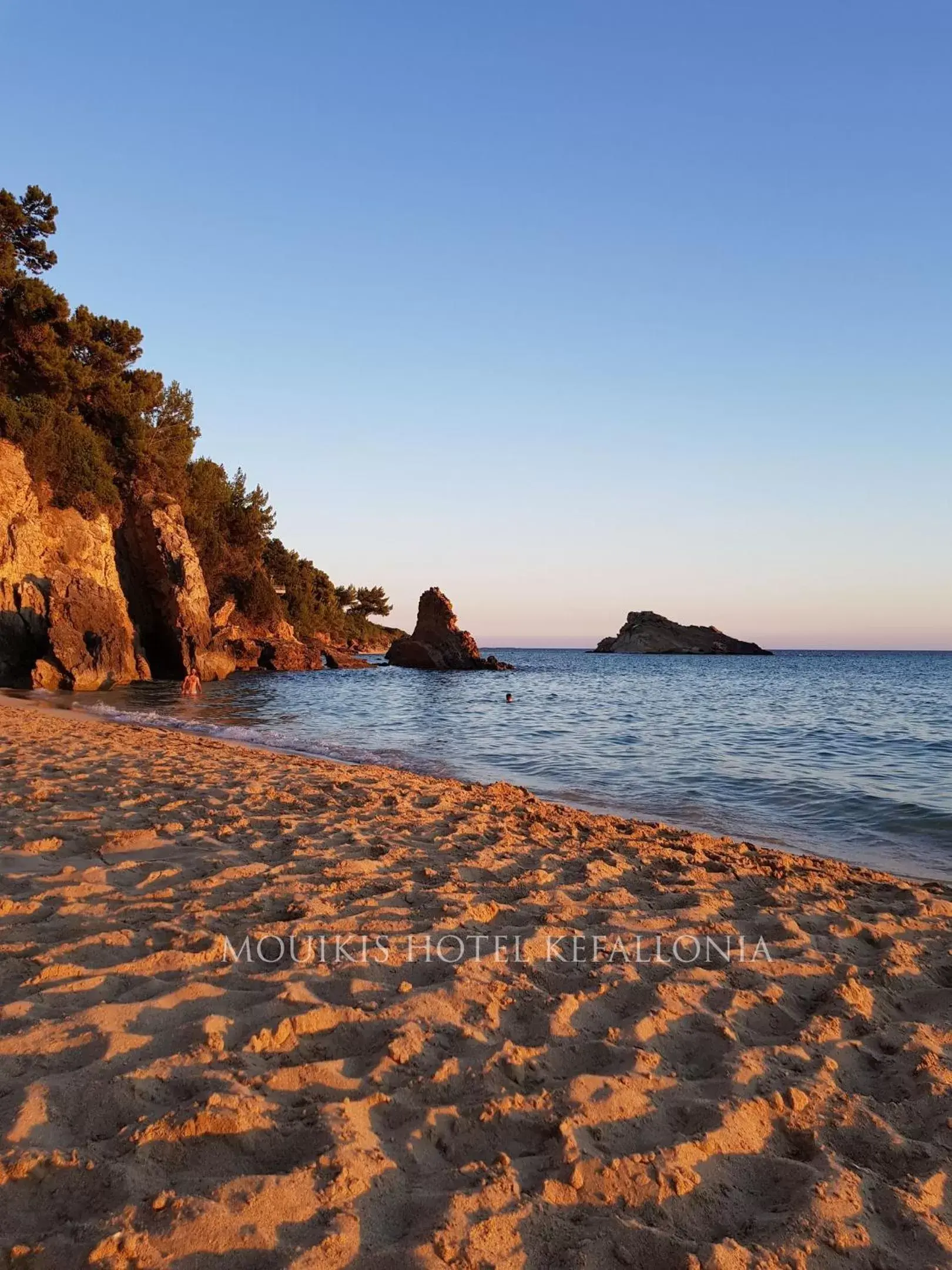 Beach in Mouikis Hotel Kefalonia