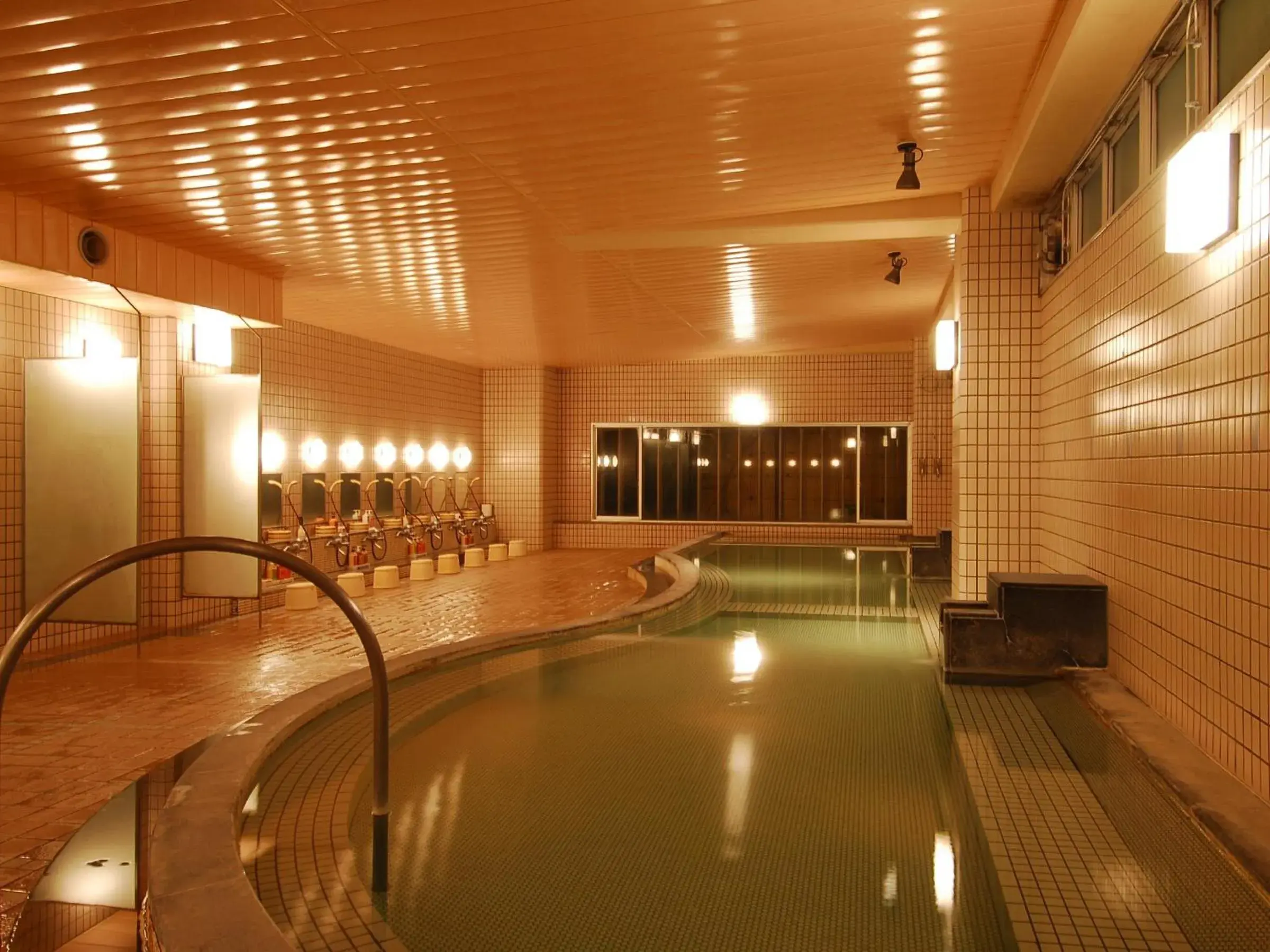 Hot Spring Bath, Swimming Pool in Hanabishi Hotel