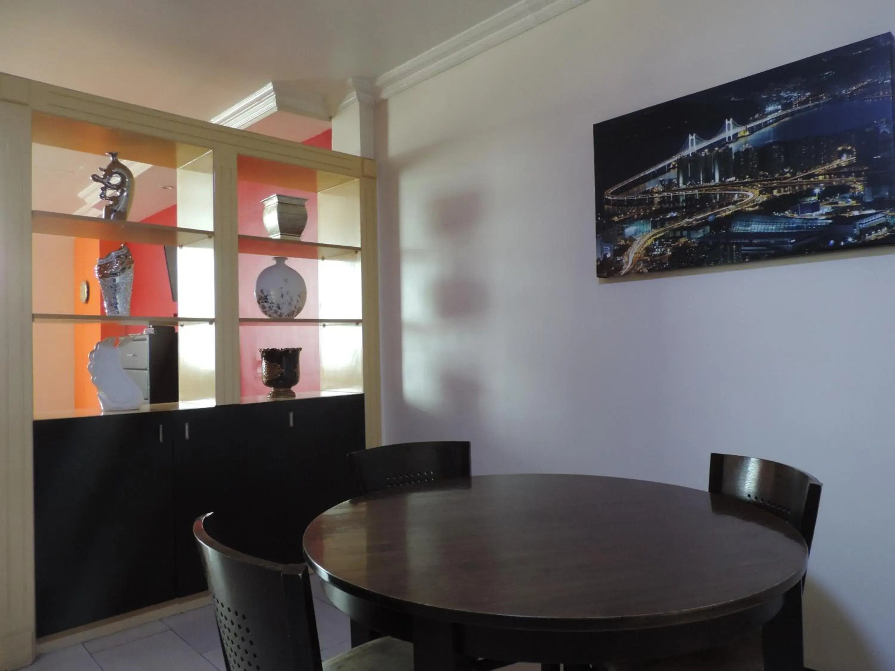 Dining Area in Mayfair Hotel