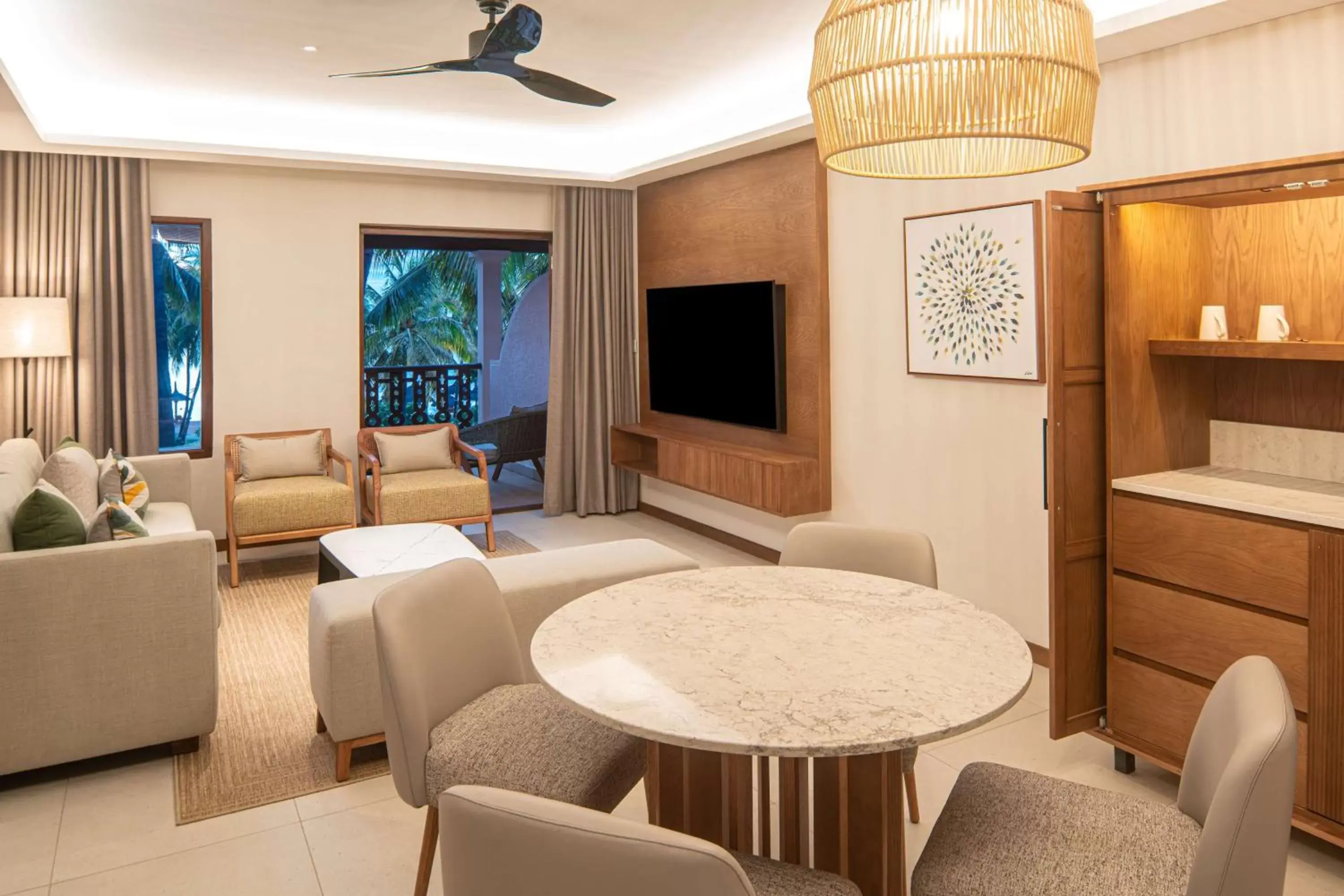 Living room, Seating Area in Hilton Mauritius Resort & Spa