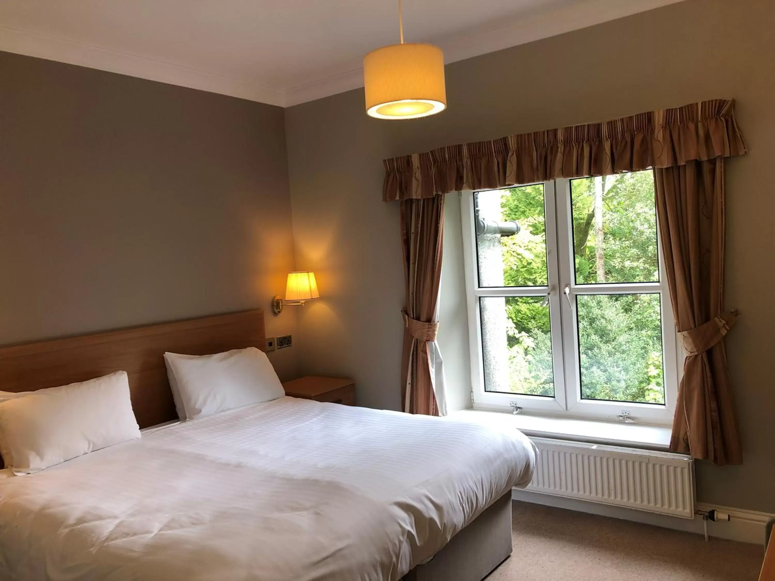 Standard Double or Twin Room in Windermere Manor Hotel