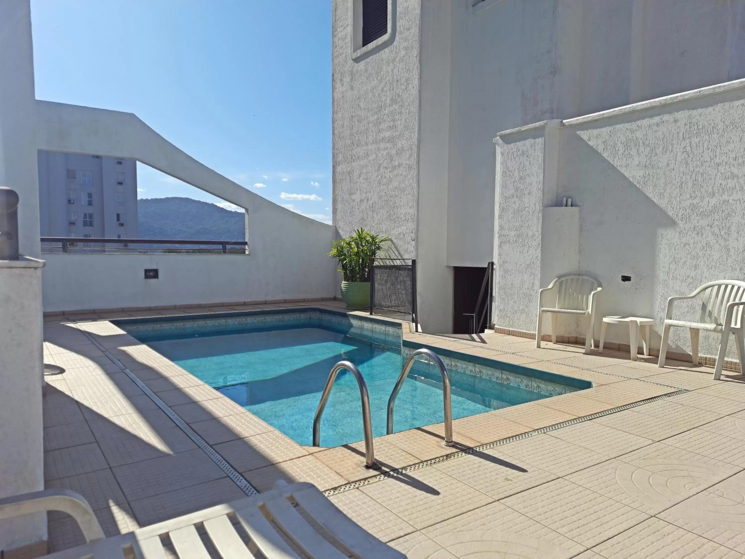 Swimming pool in Hotel Canto do Atlântico