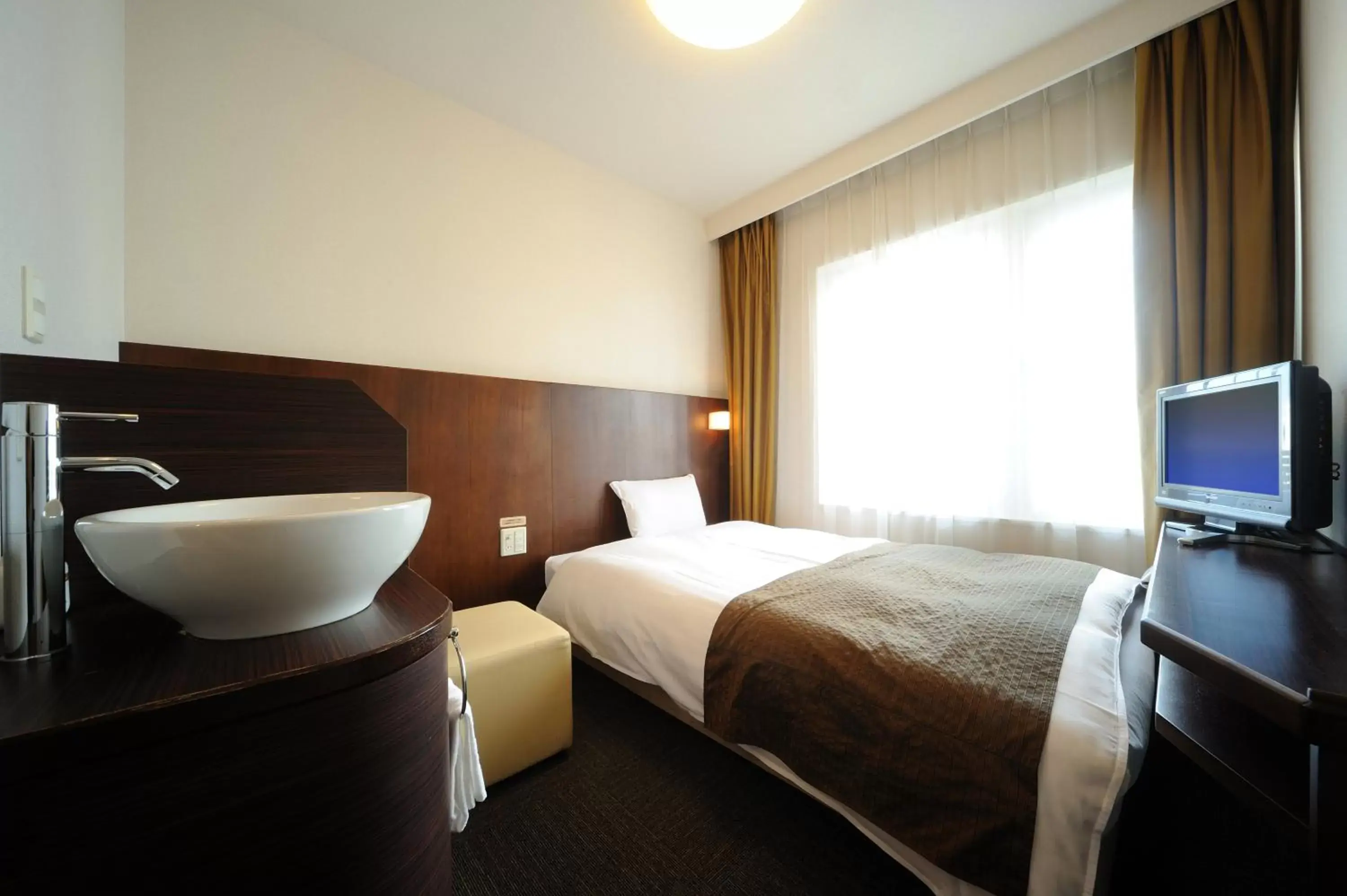 Photo of the whole room, Bed in Dormy Inn Sendai Station Natural Hot Springs