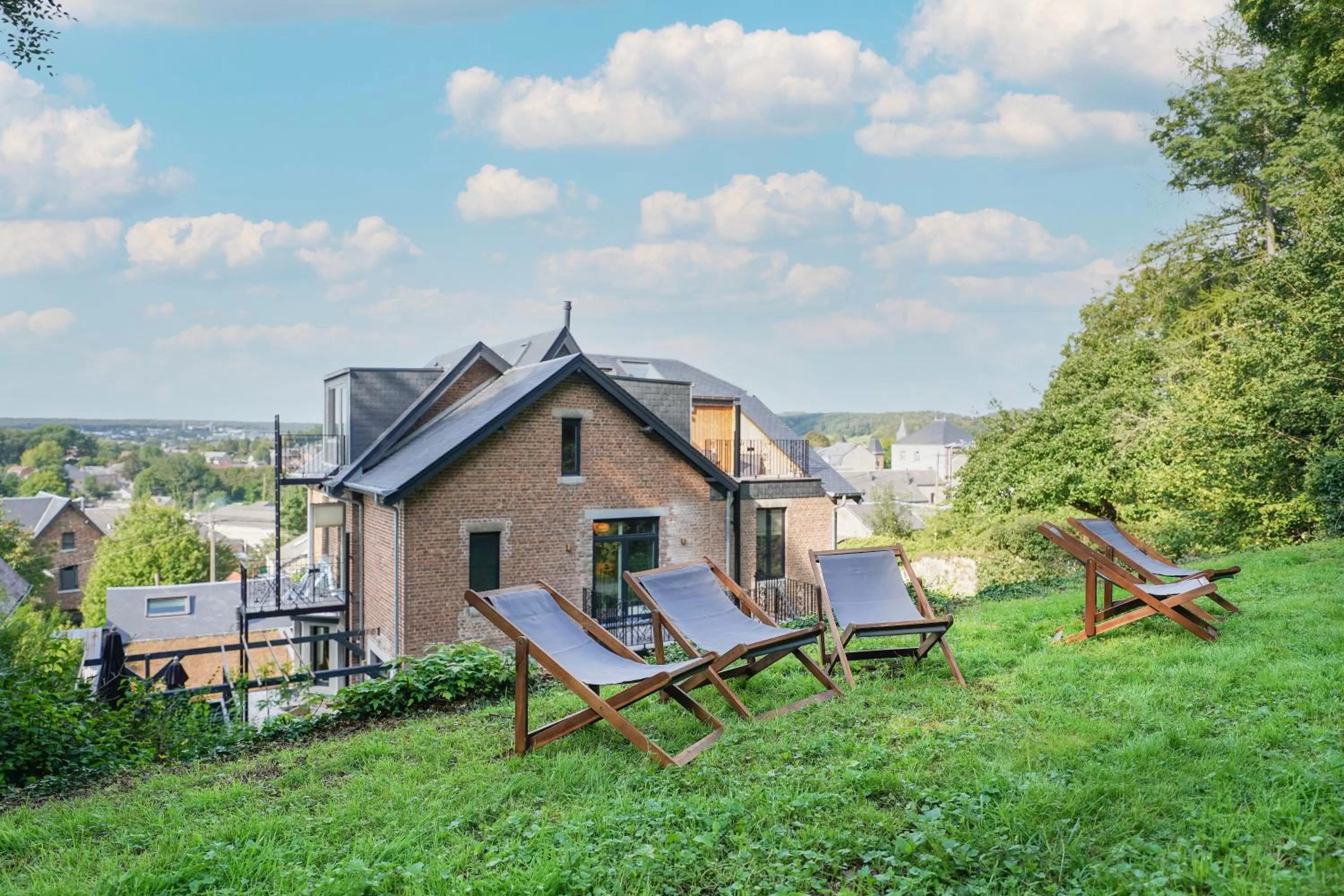 Property Building in Les Terrasses des Falizes B&B