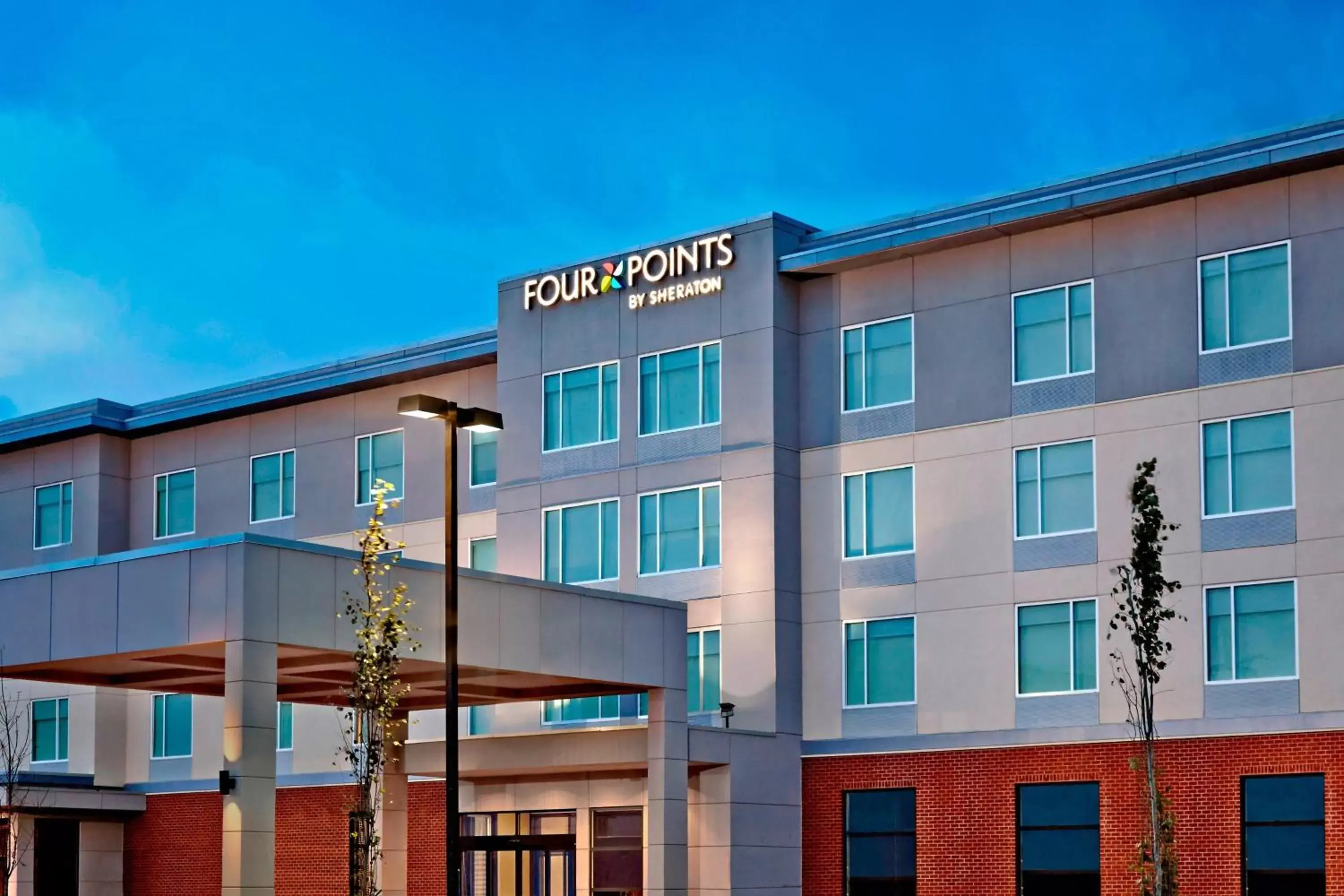 Property Building in Four Points by Sheraton Edmonton International Airport