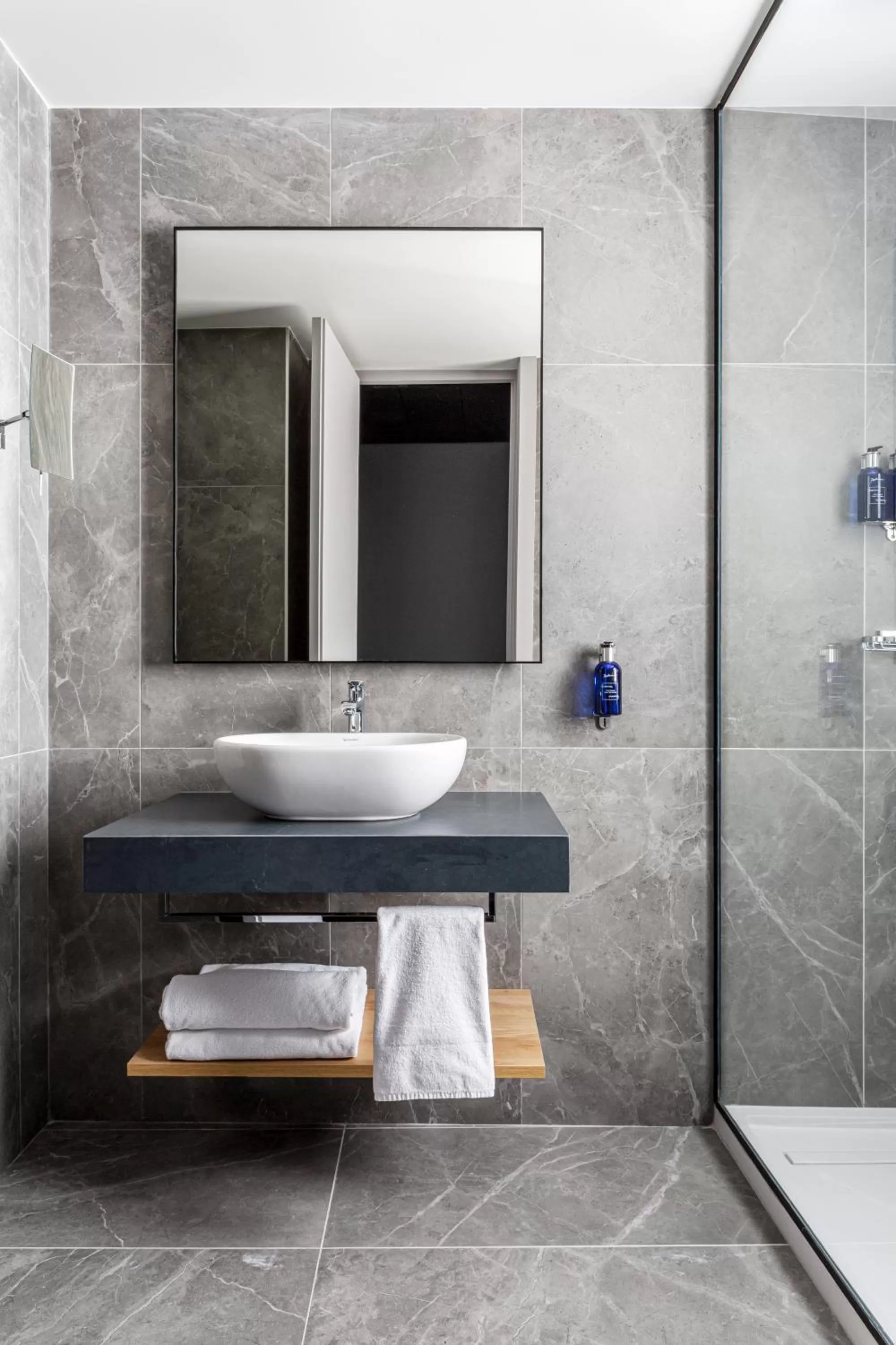 Bathroom in Radisson Blu Hotel, Madrid Prado