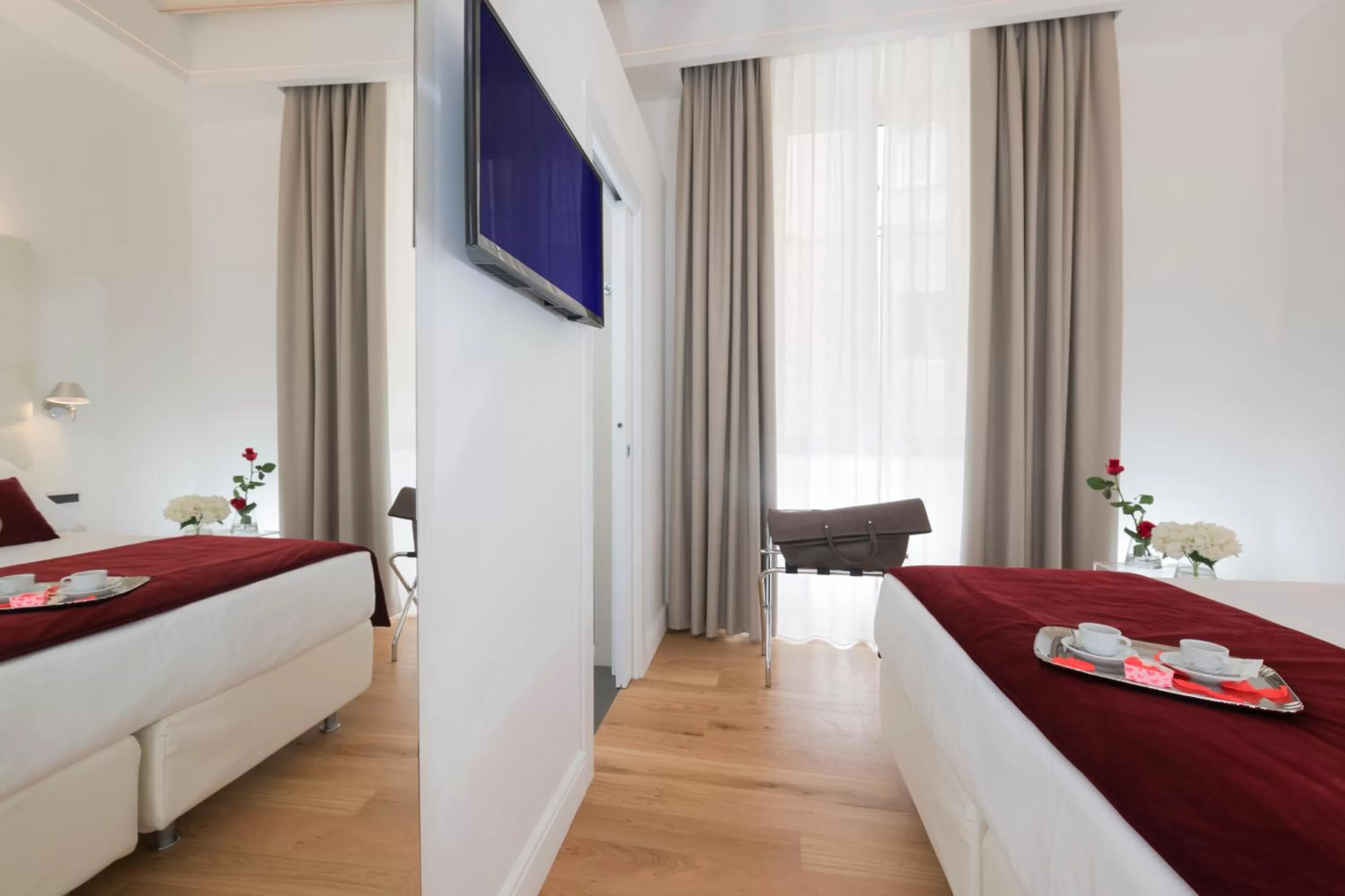 Bedroom, Bed in Hotel Navona