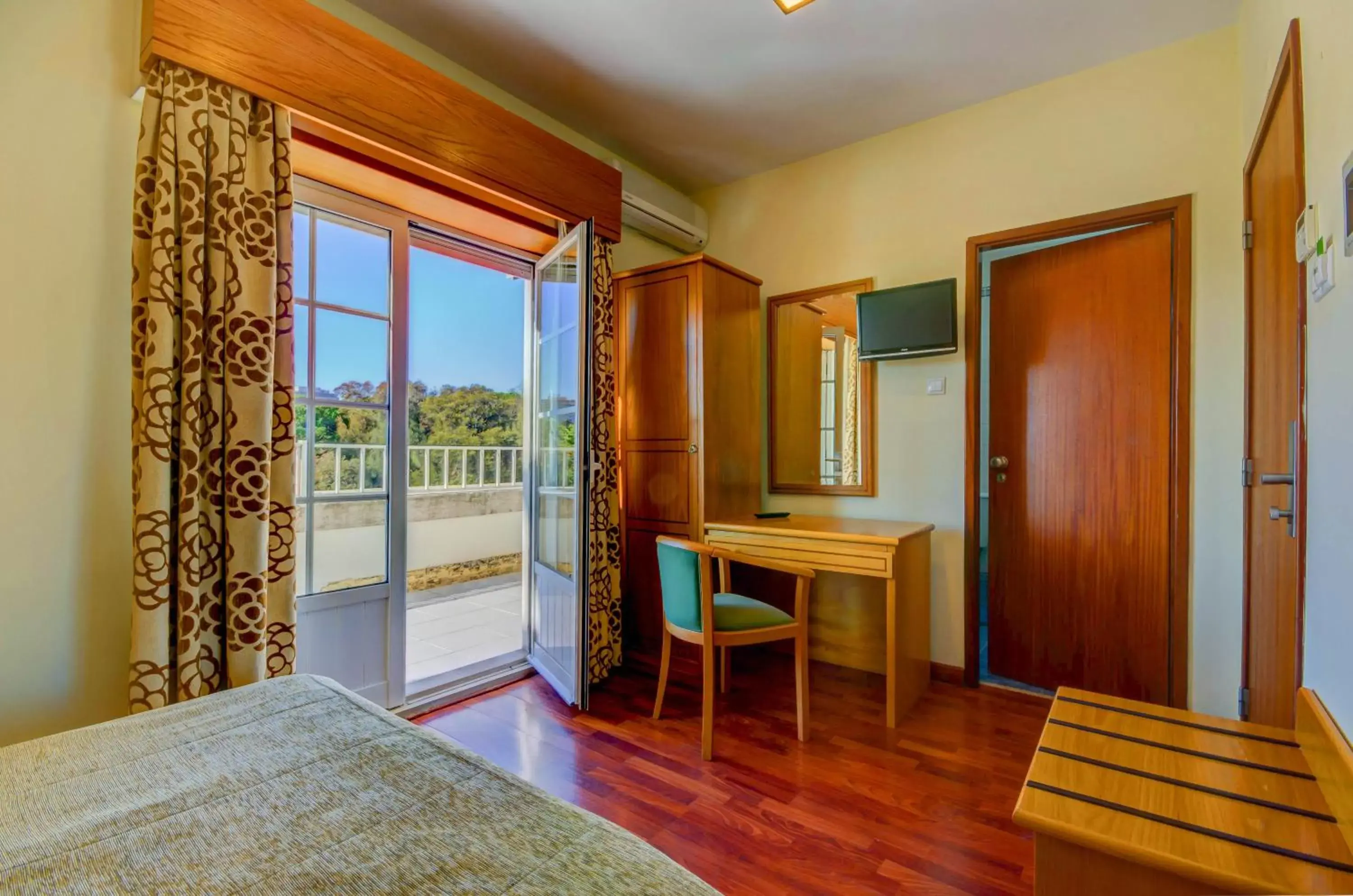 Bed in Hotel Avenida Park Bed in Hotel Avenida Park