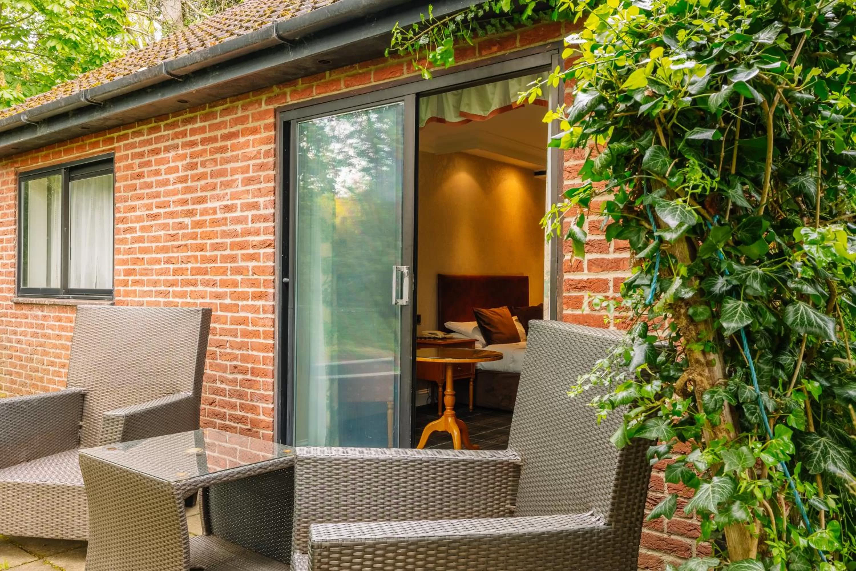 Garden view in Muthu Belstead Brook Hotel