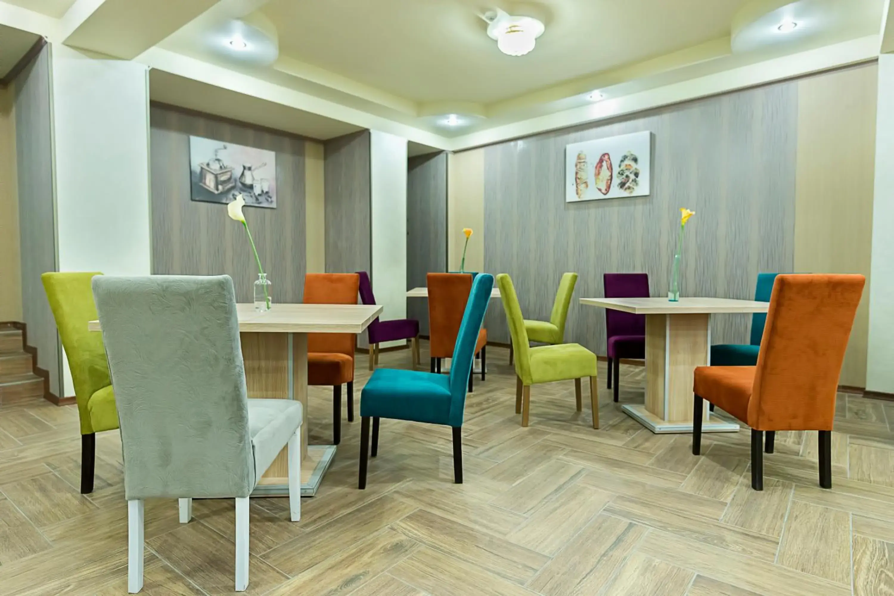 Restaurant/Places to Eat in Prestige Boutique Hotel Craiova