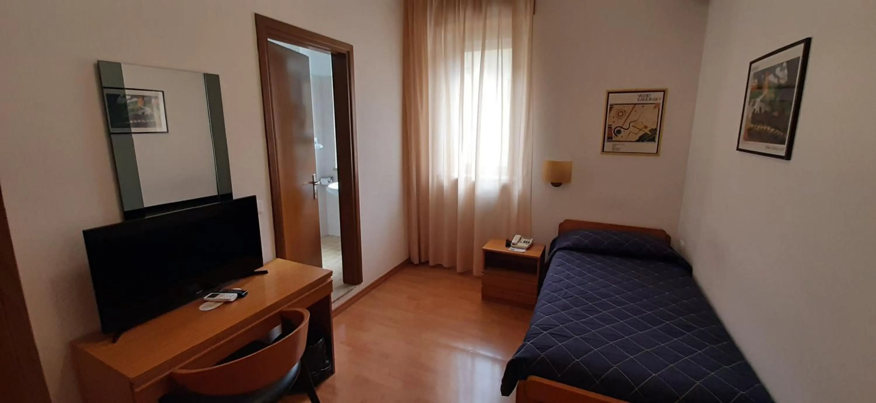 TV and multimedia in Hotel Principe