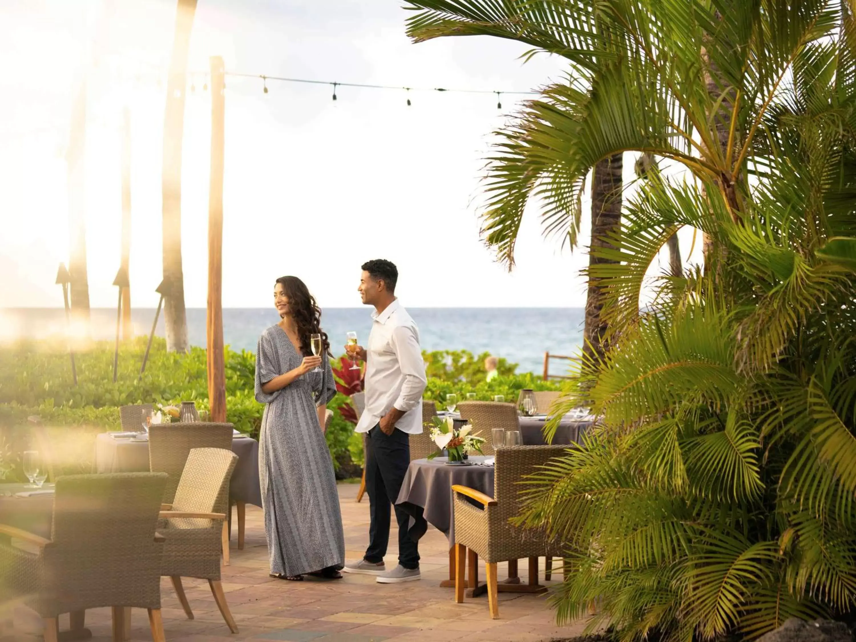 Restaurant/Places to Eat in Fairmont Orchid