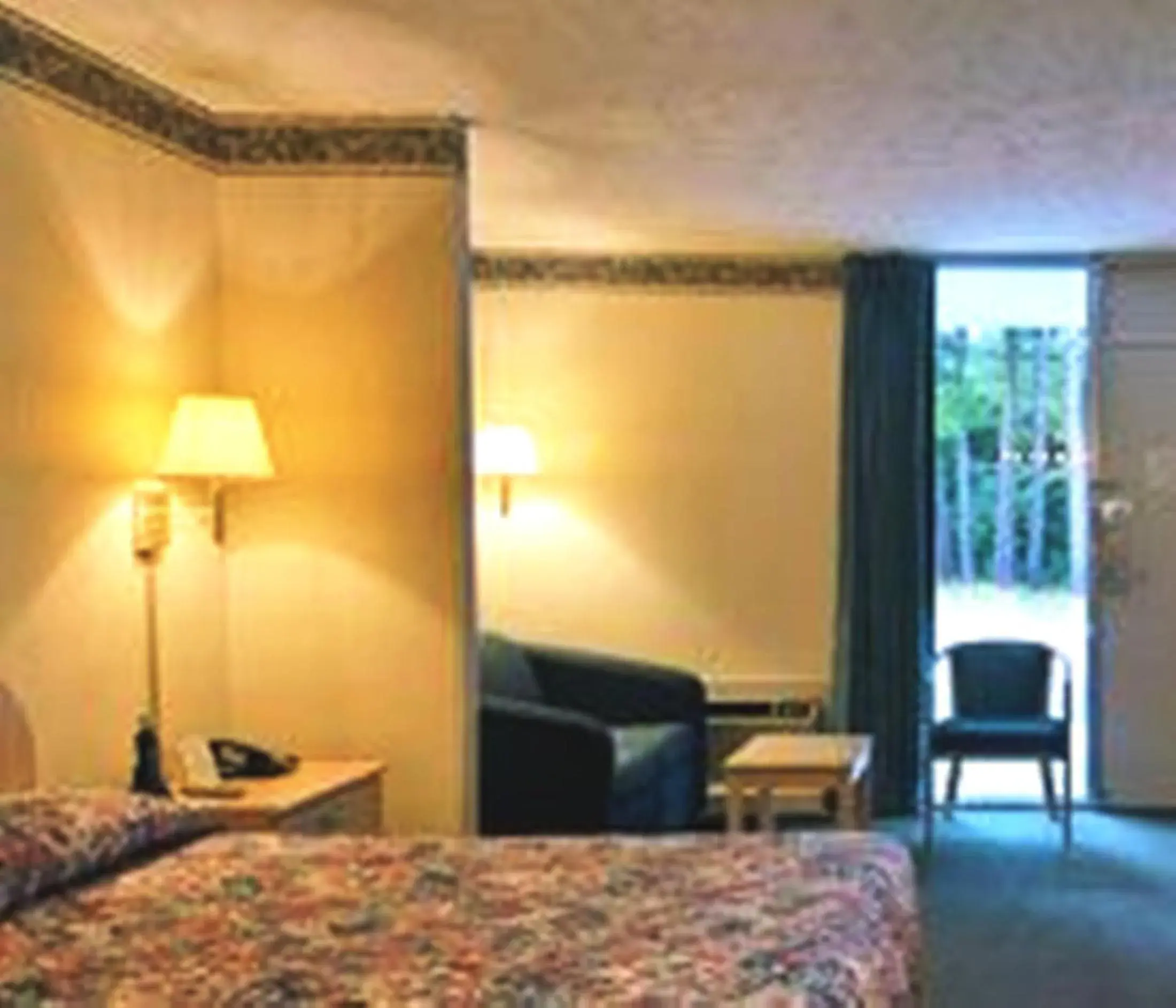 Bed in Howard Johnson by Wyndham Commerce GA Bed in Howard Johnson by Wyndham Commerce GA