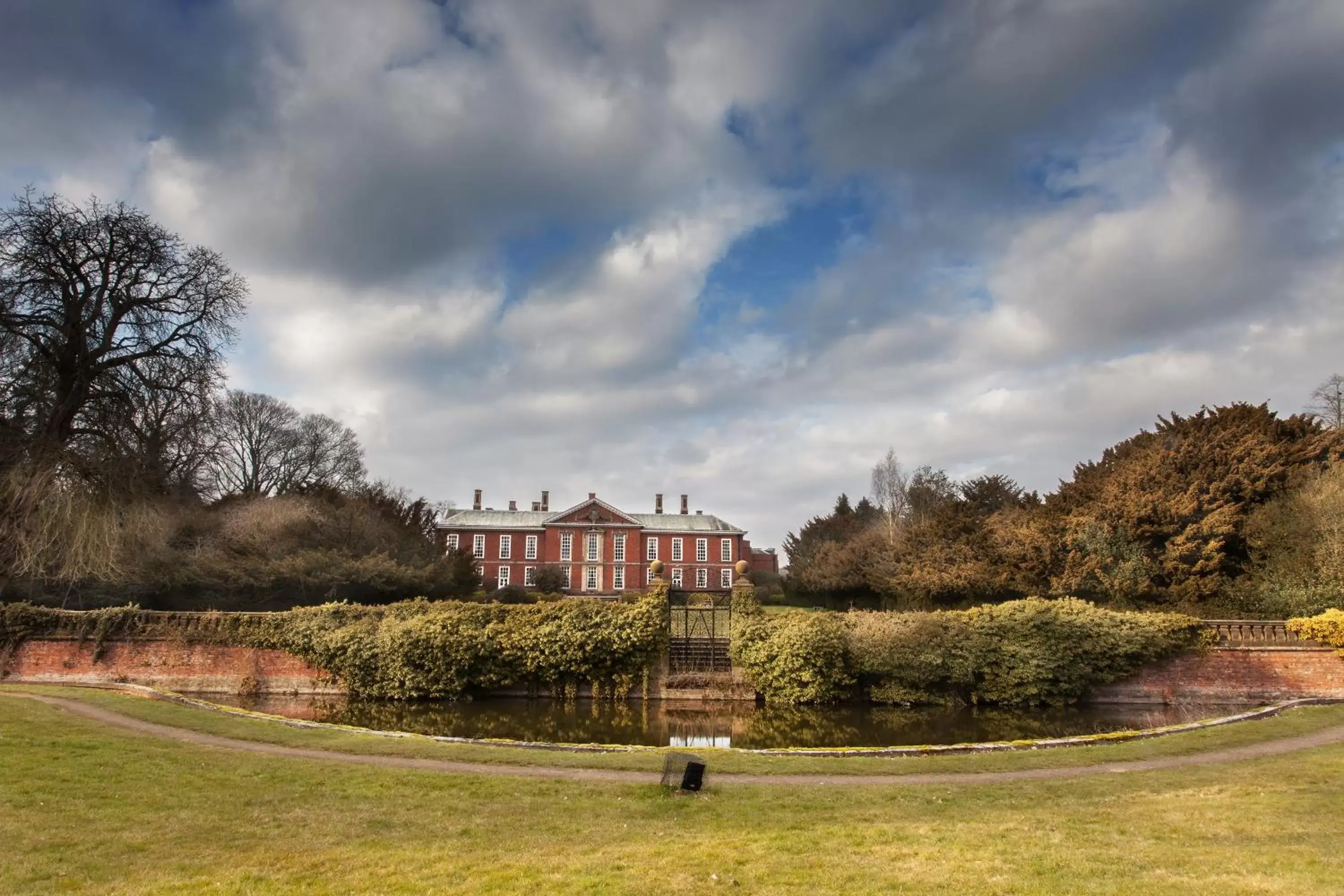 Property Building in Bosworth Hall Hotel & Spa