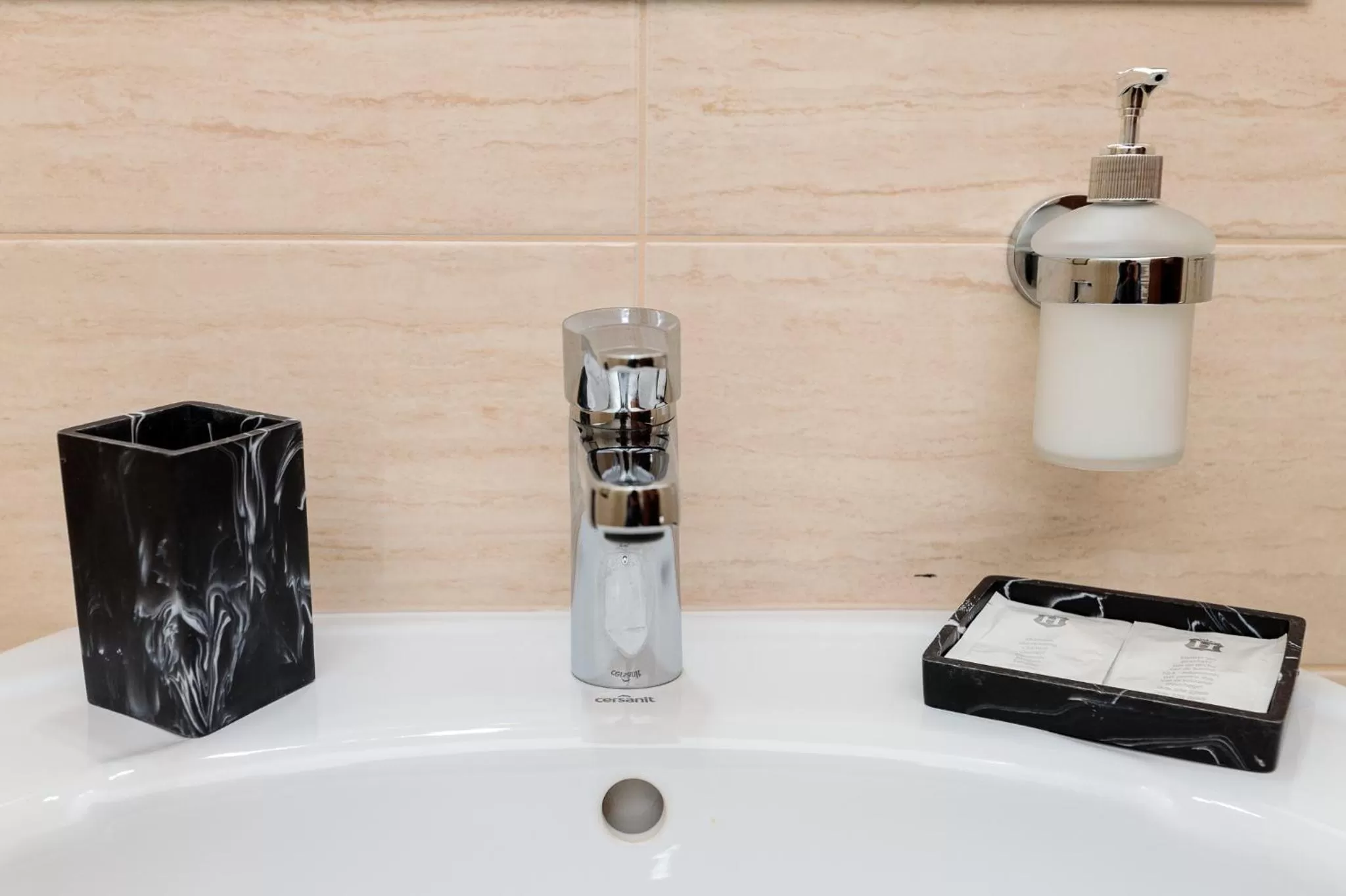 Bathroom in Pensiunea Select Central