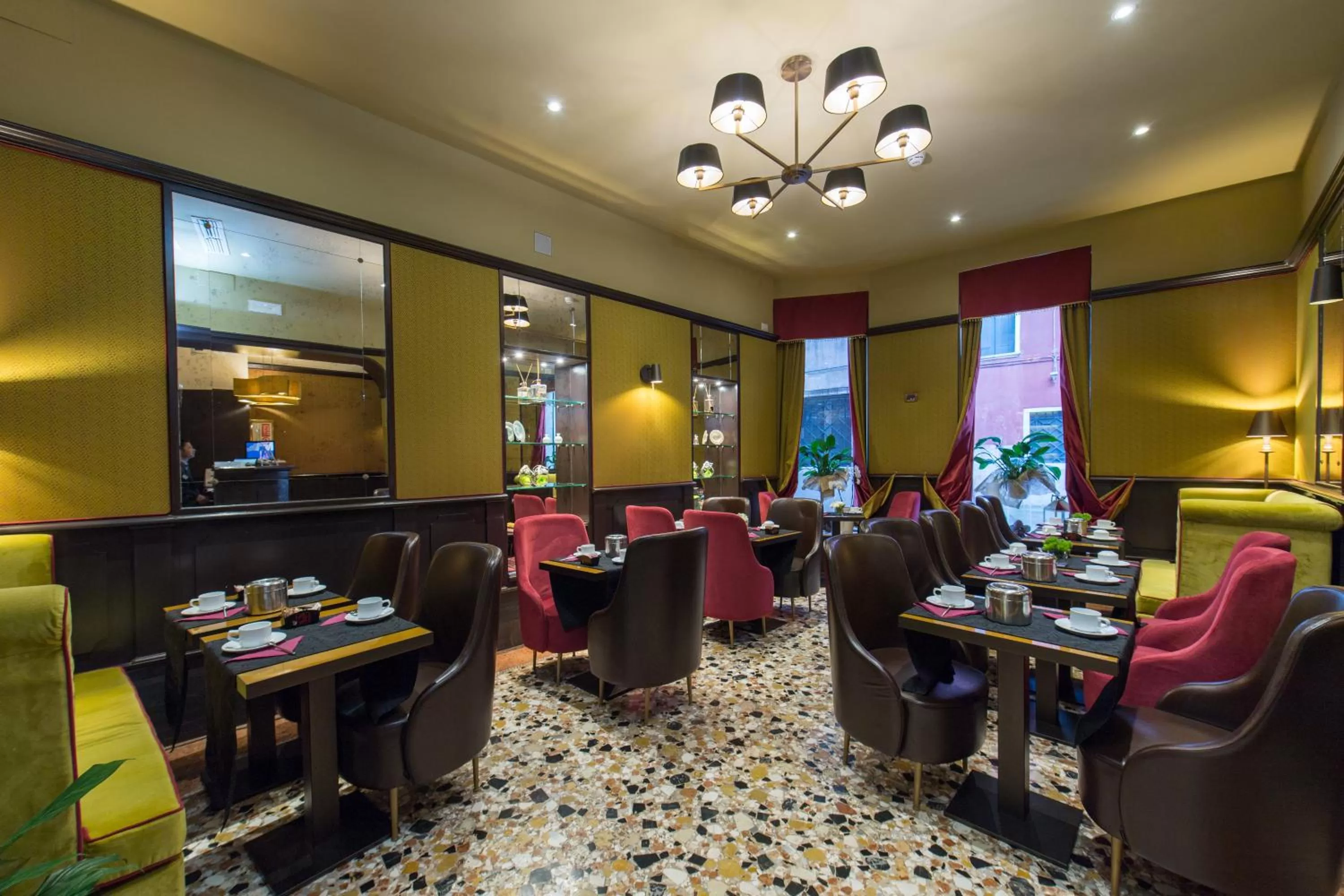 Breakfast in Hotel Campiello