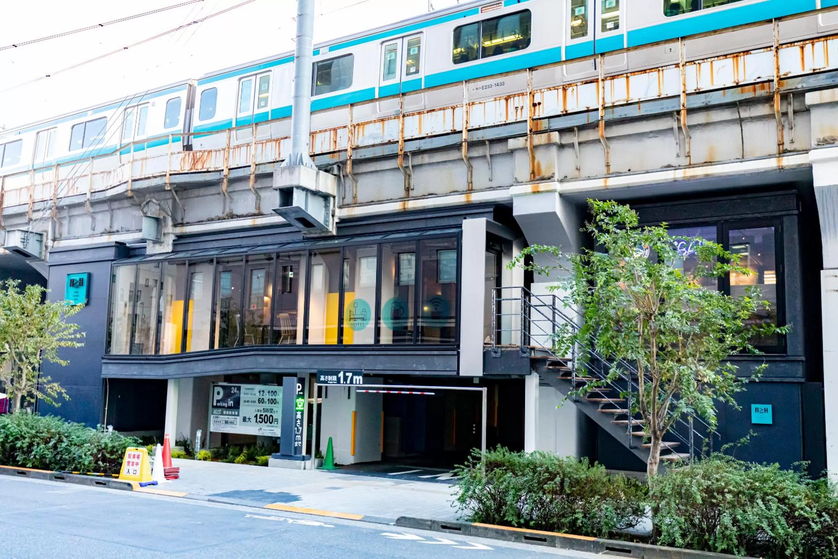 Property building in UNDER RAILWAY HOTEL AKIHABARA