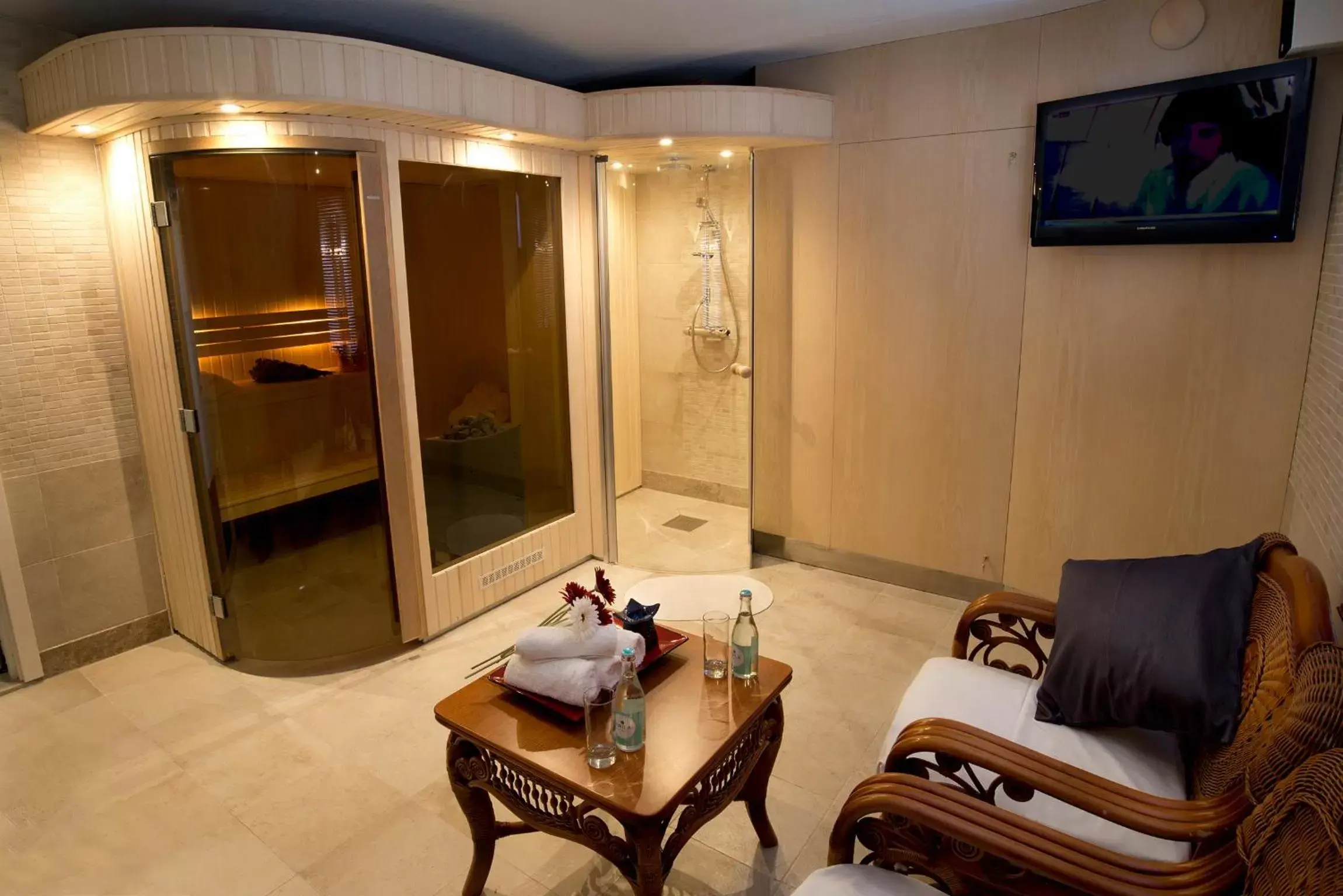 Spa and wellness centre/facilities in Brommavik Hotel