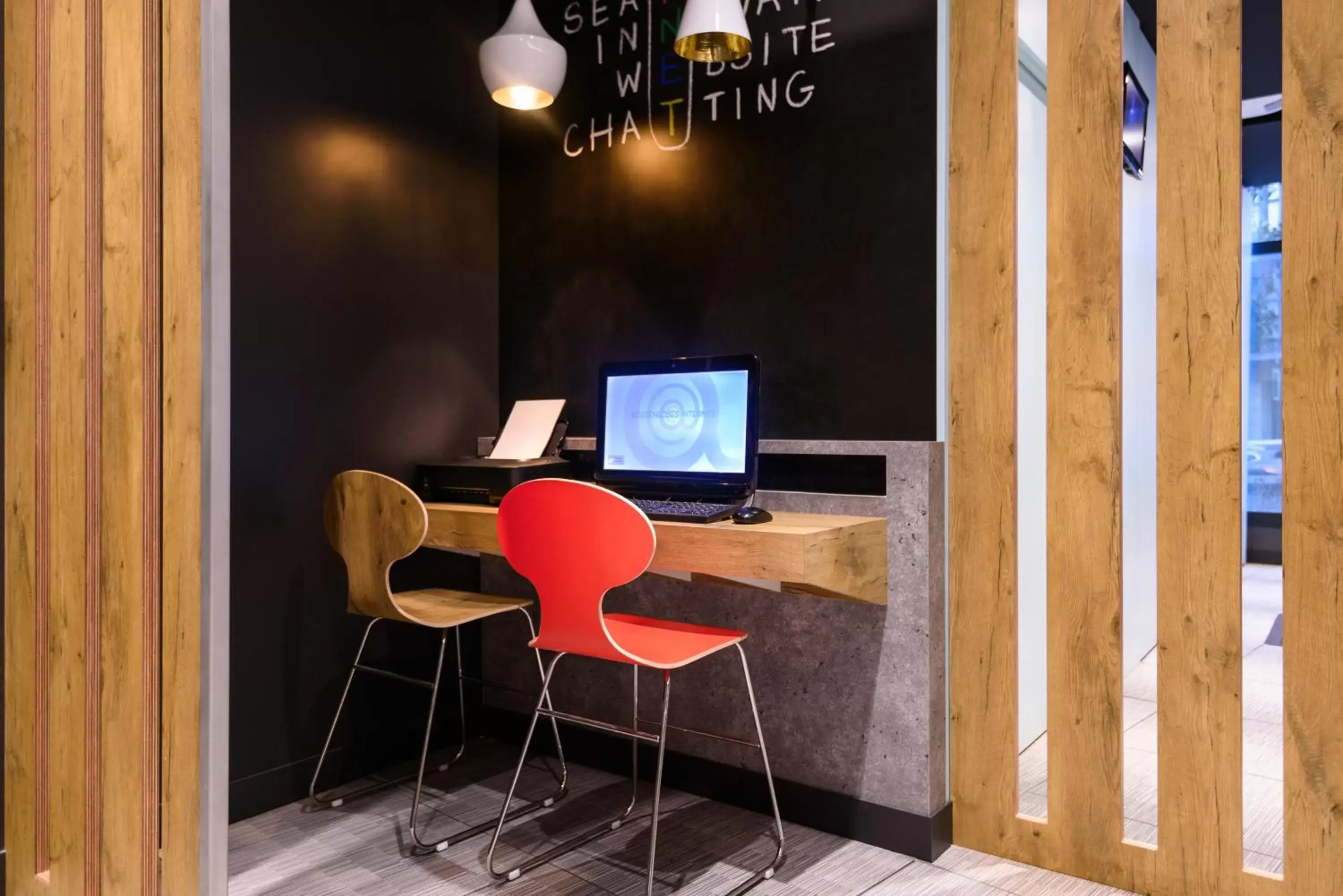 Business facilities in Ibis Bilbao Centro