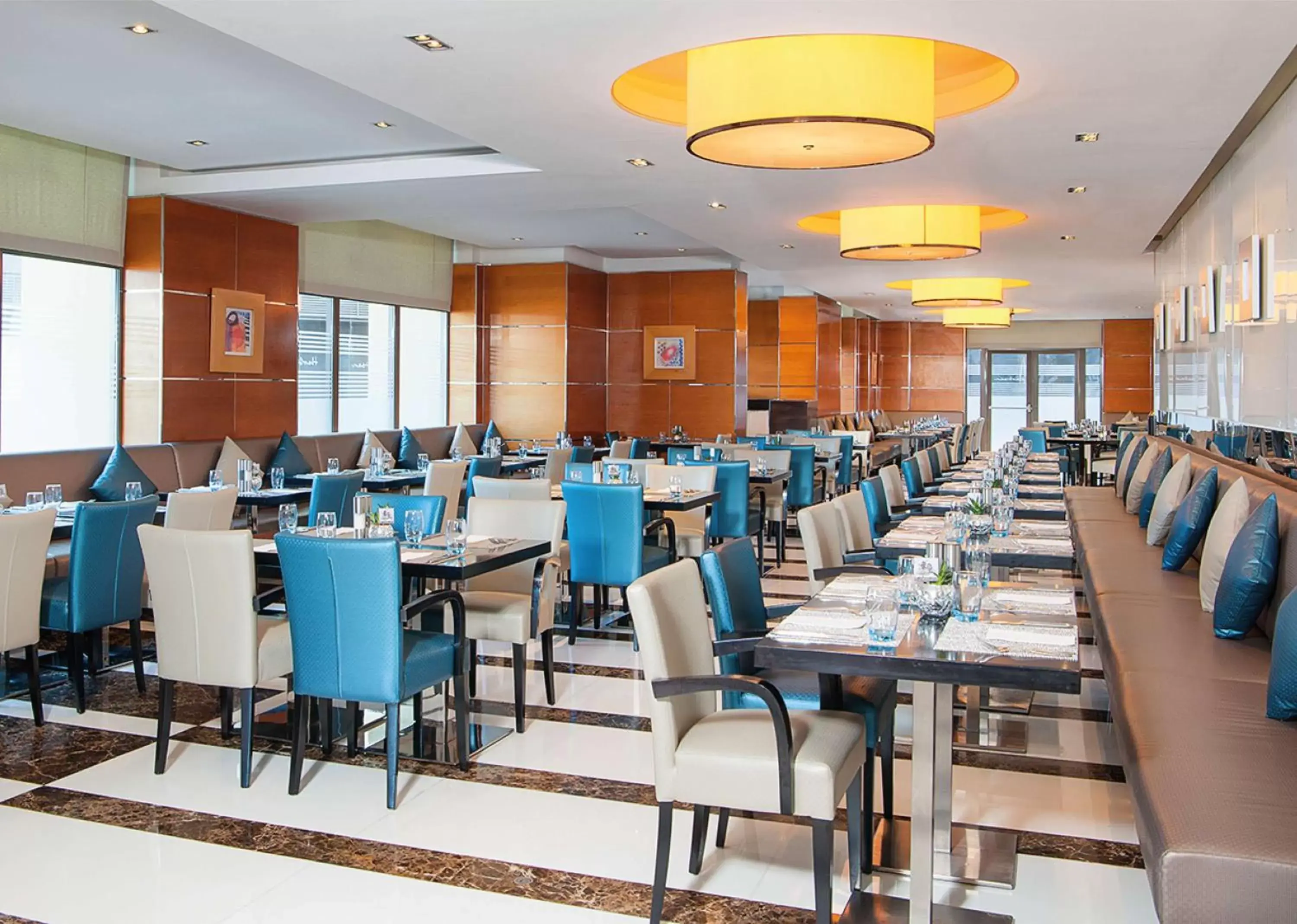 Restaurant/Places to Eat in Hilton Dubai The Walk