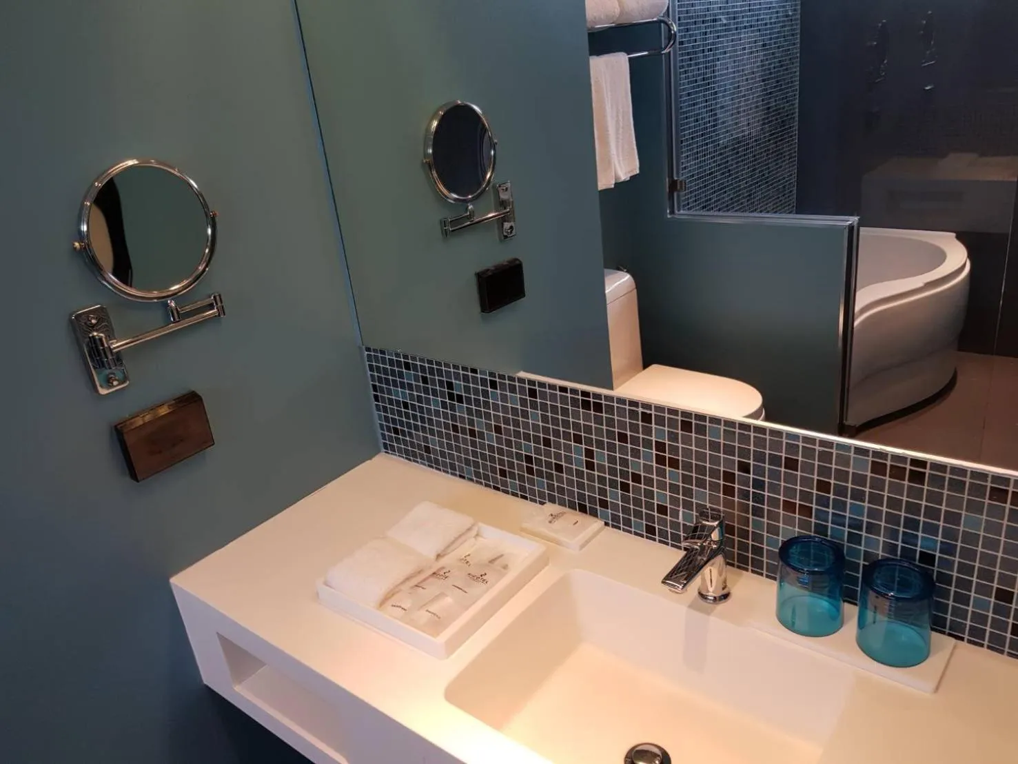 Bathroom in Bizotel Premier Hotel & Residence