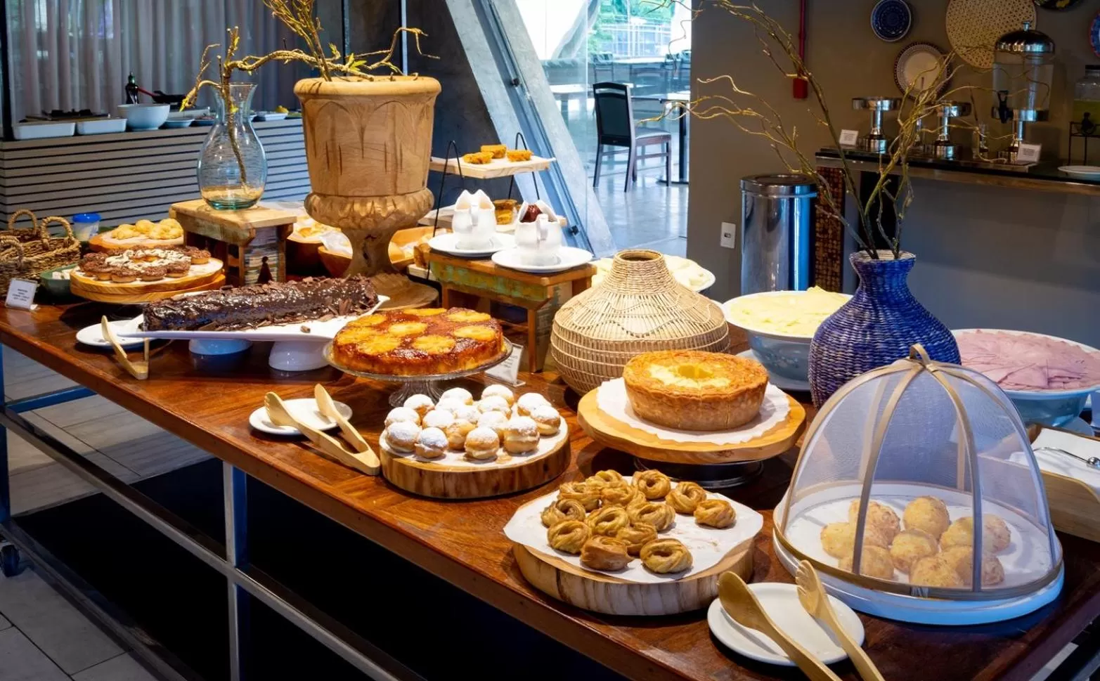 Restaurant/places to eat in Blue Tree Towers Rio Poty