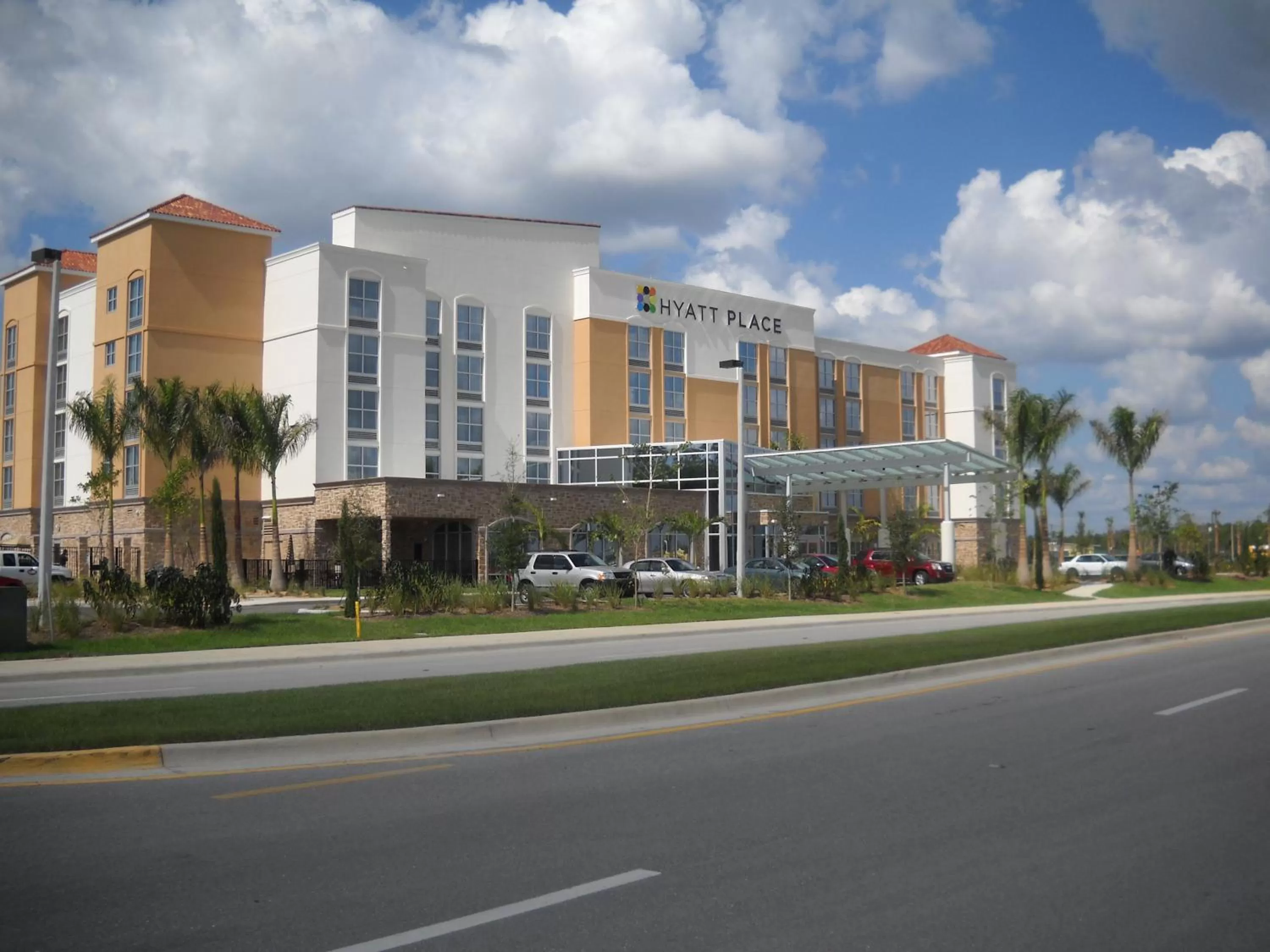 Property building in Hyatt Place Fort Myers at the Forum