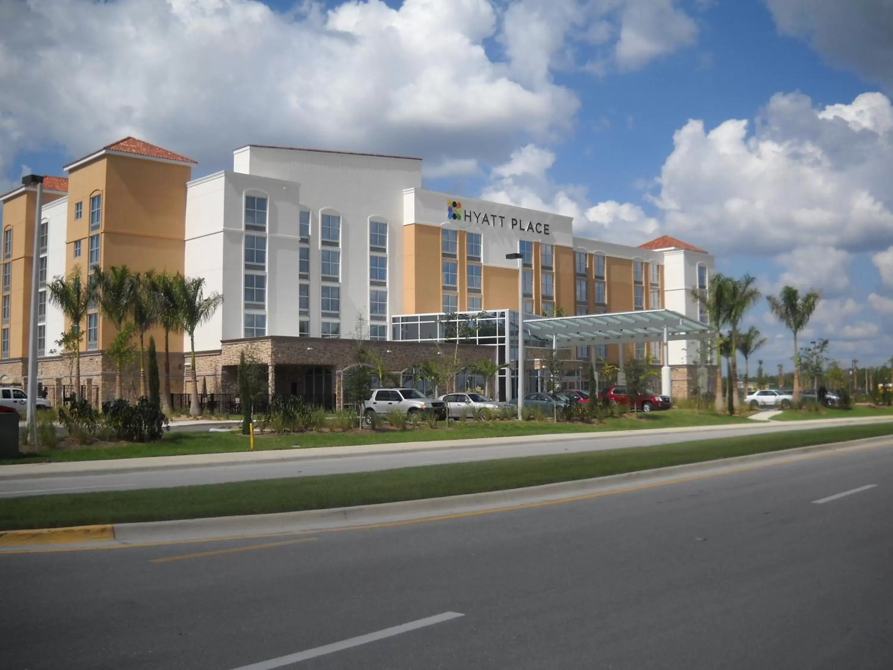 Property Building in Hyatt Place Fort Myers at the Forum