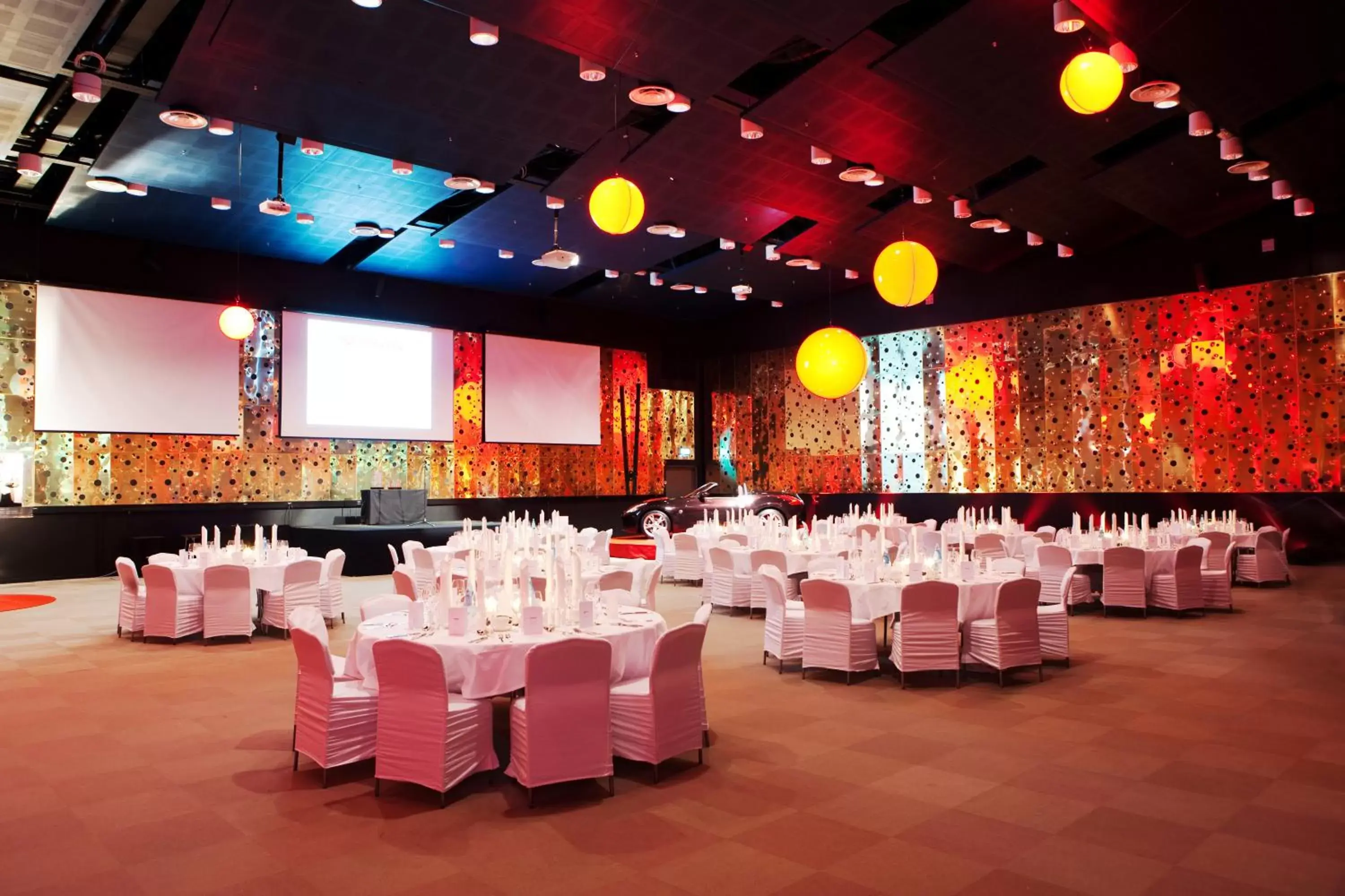 Banquet/Function facilities, Banquet Facilities in Elite Hotel Marina Tower