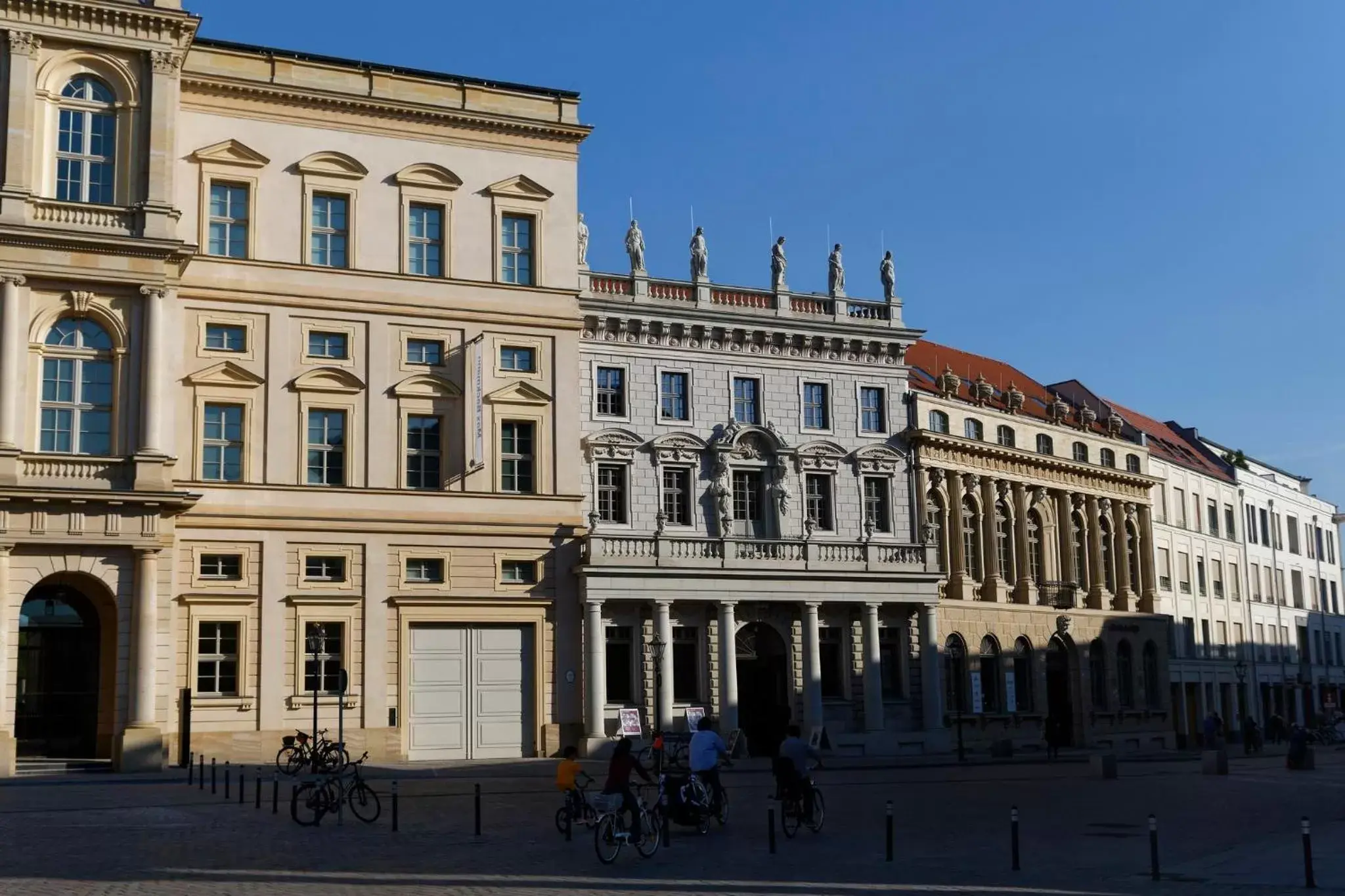 Area and facilities in Holiday Inn Express & Suites - Potsdam, an IHG Hotel