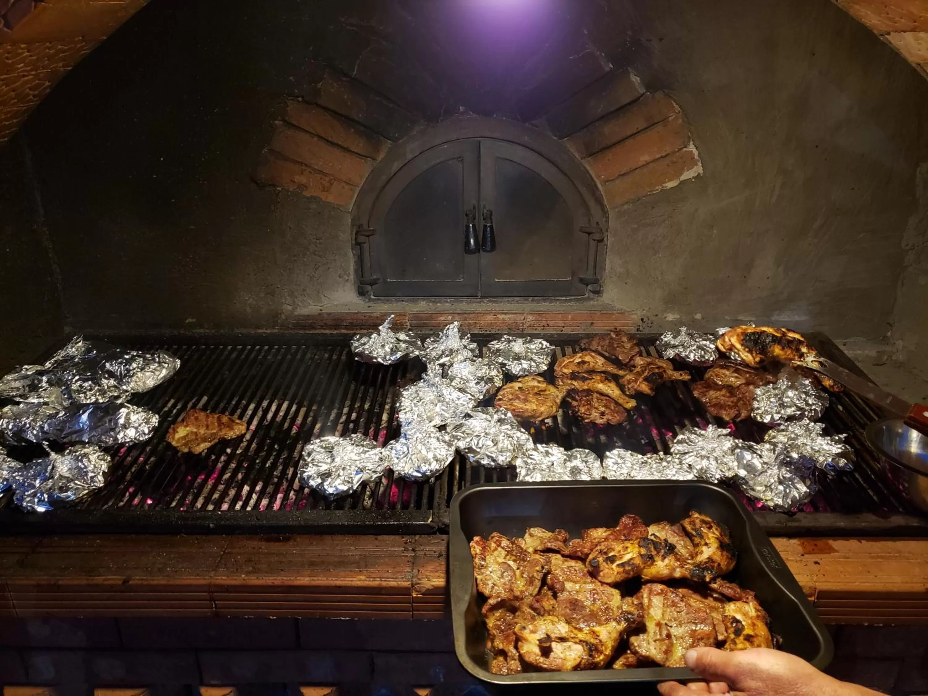 BBQ facilities in Pensiunea SilvAnka