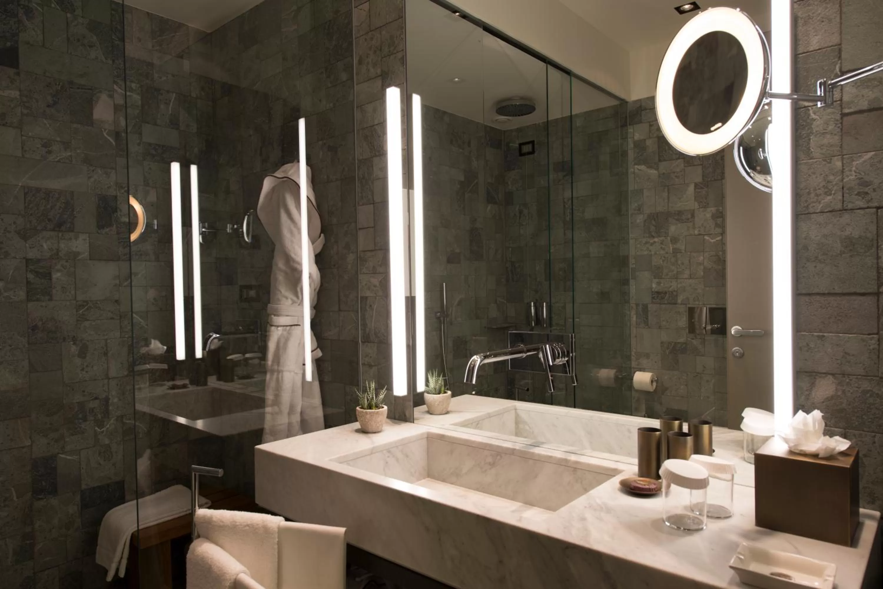 Property building in Grand Hotel Billia