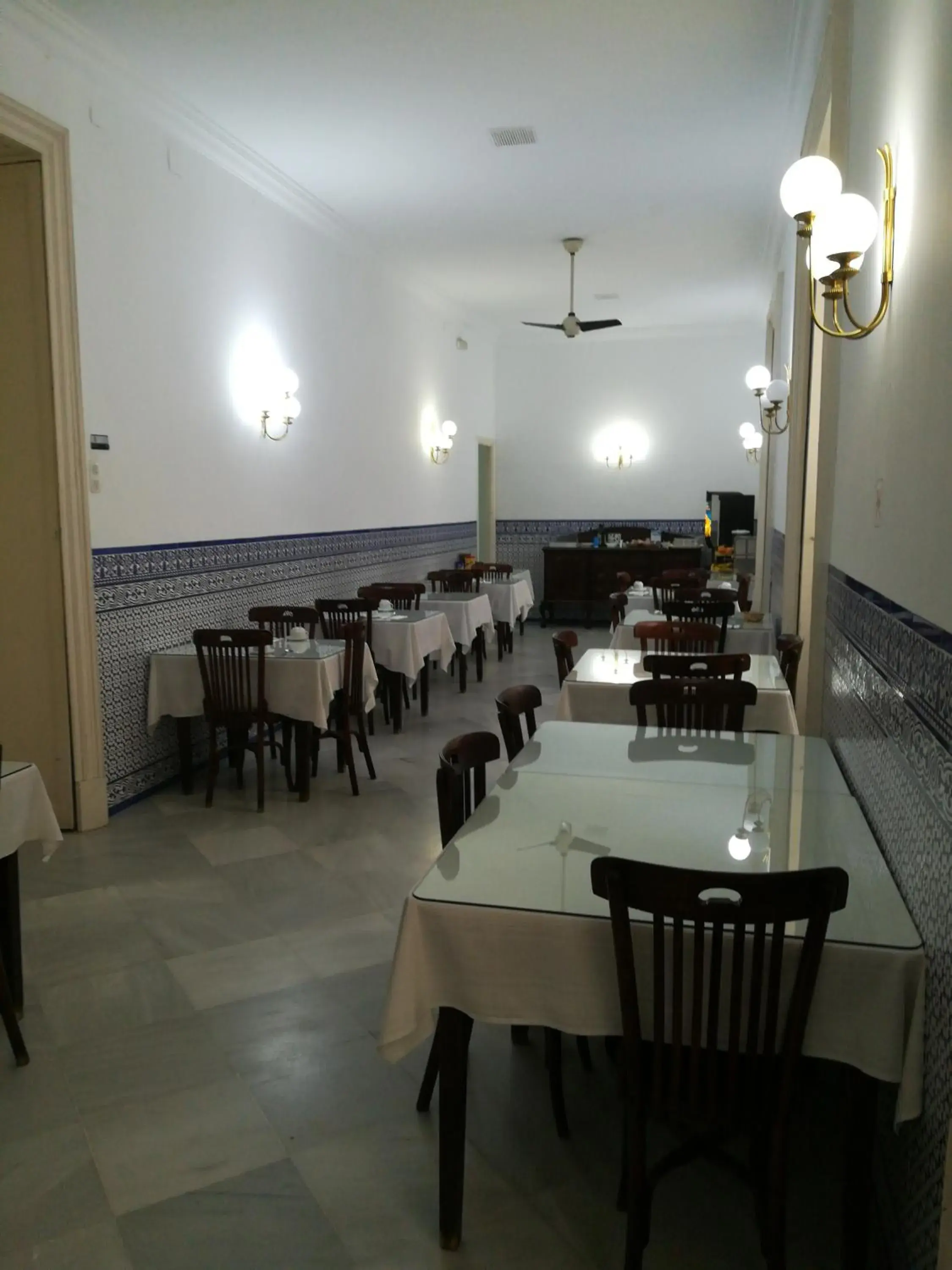 Food and drinks, Restaurant/Places to Eat in Nuevo Hotel