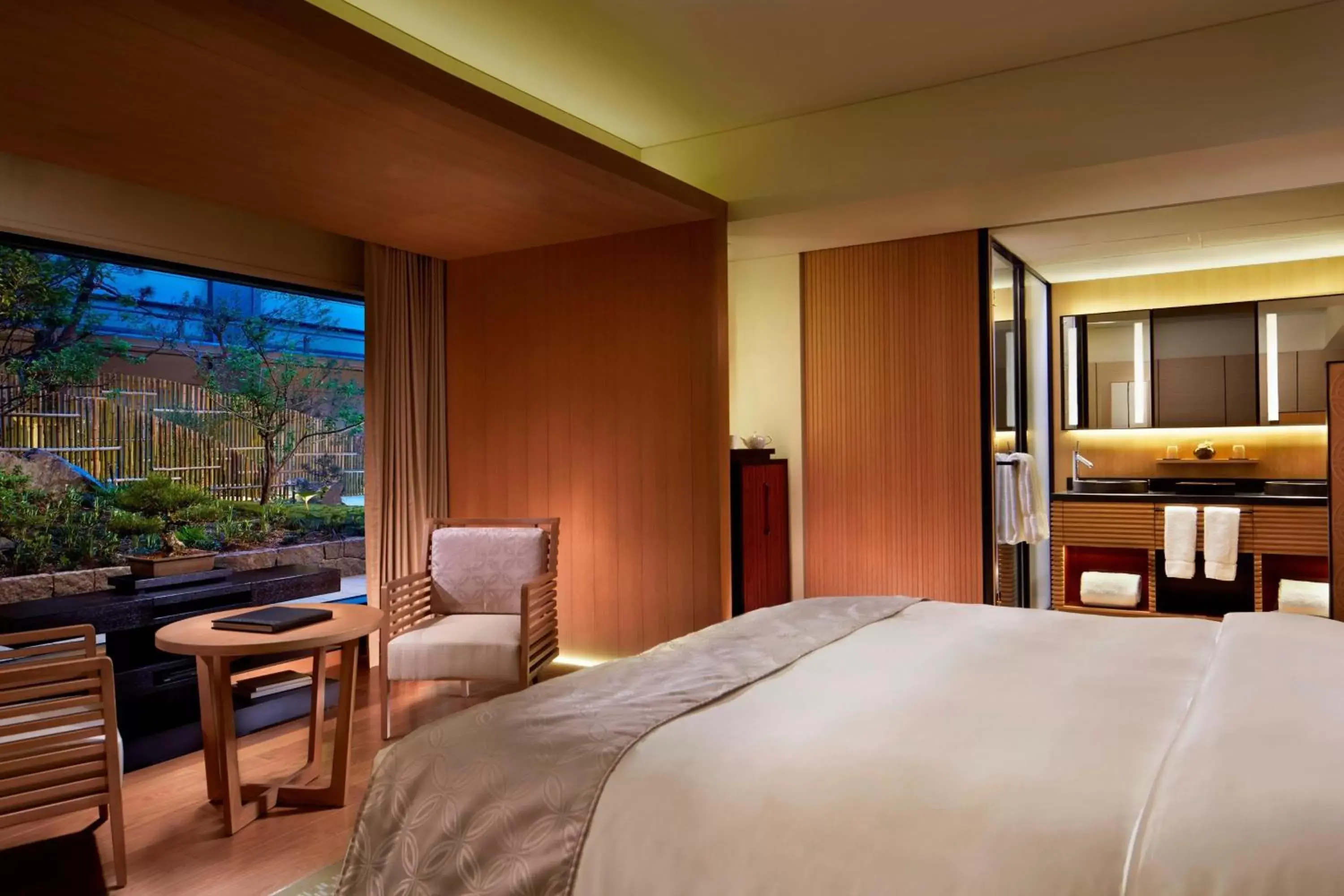 Bedroom in The Ritz-Carlton Kyoto