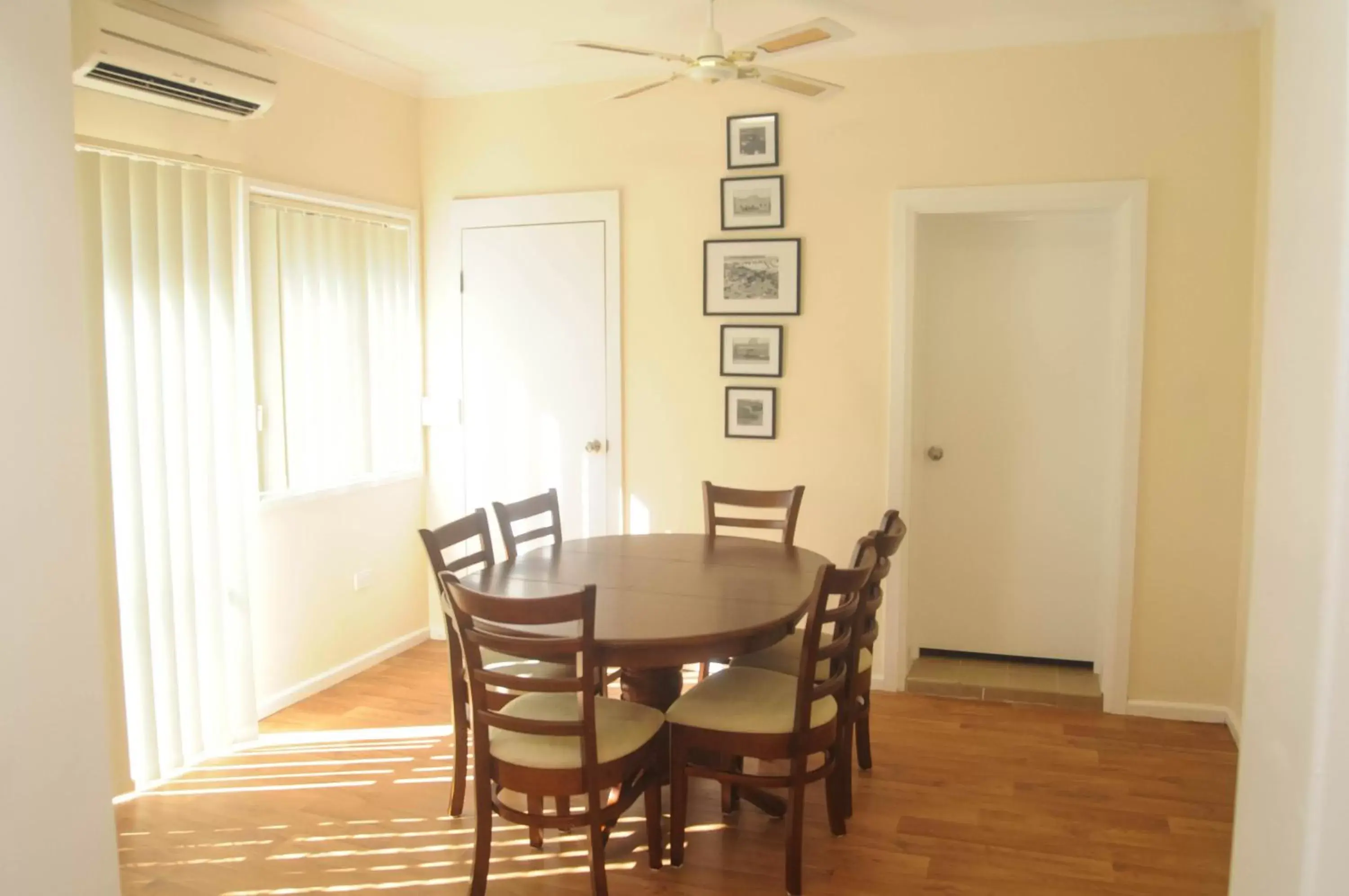 Dining Area in Dubbo RSL Club Motel