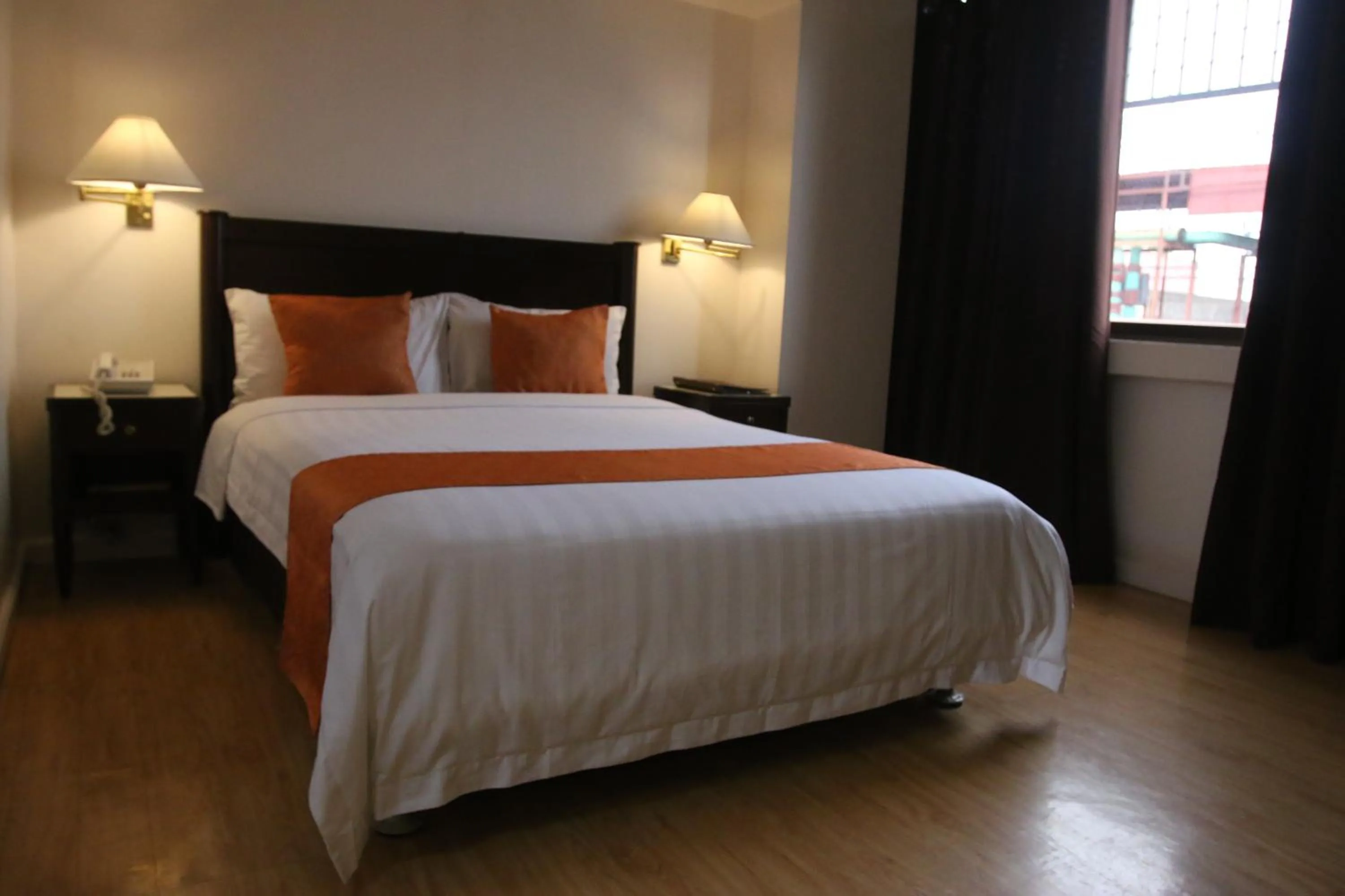 Bed in Harbor Town Hotel