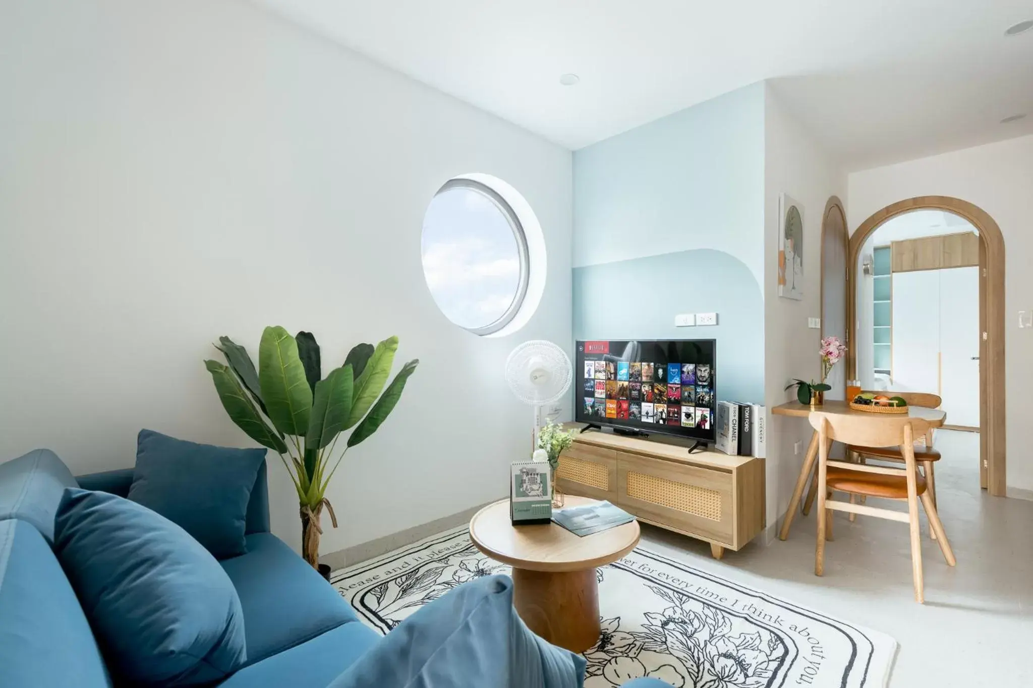 Two-Bedroom Apartment with Balcony in Crescendo Boutique Studio Two-Bedroom Apartment with Balcony in Crescendo Boutique Studio