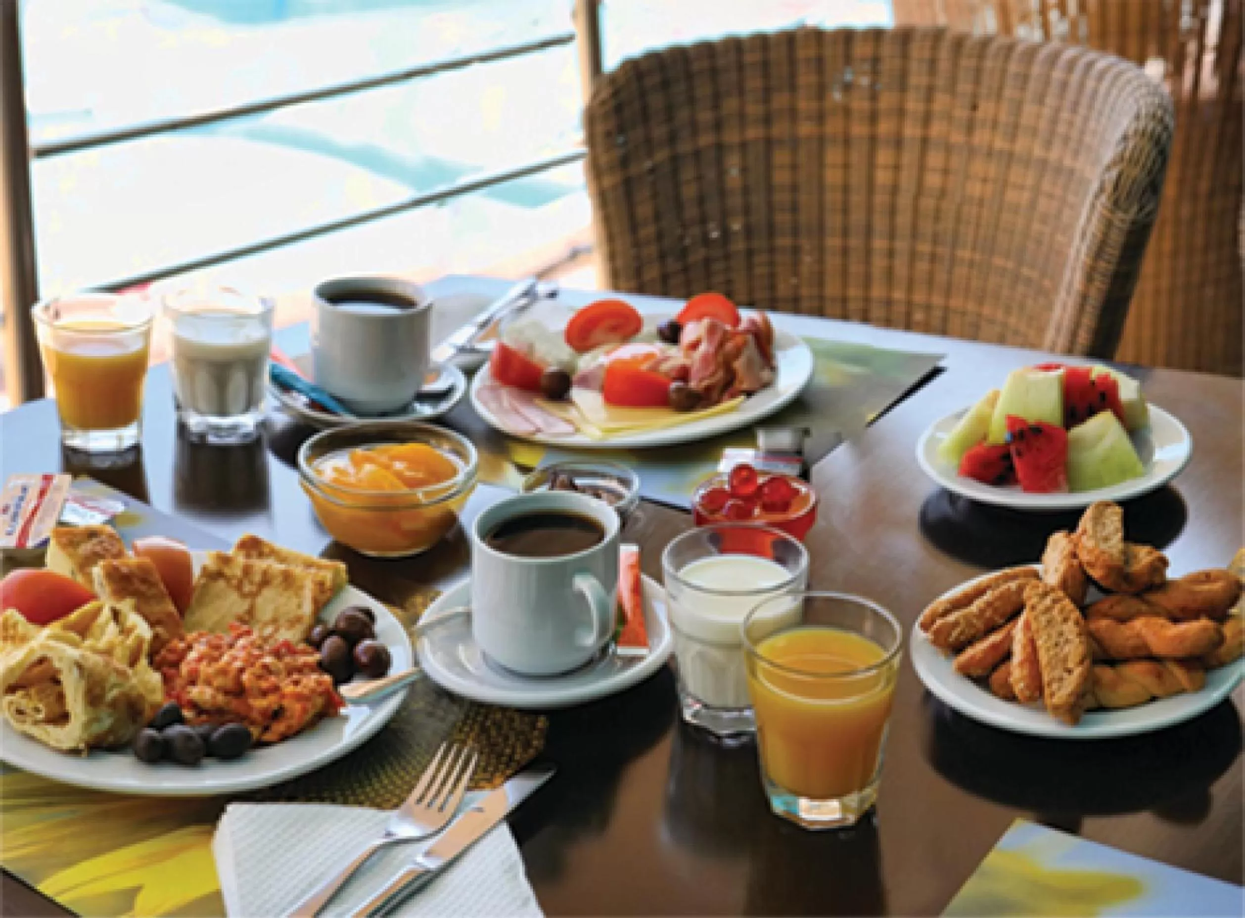 American breakfast in Heliotrope Hotels