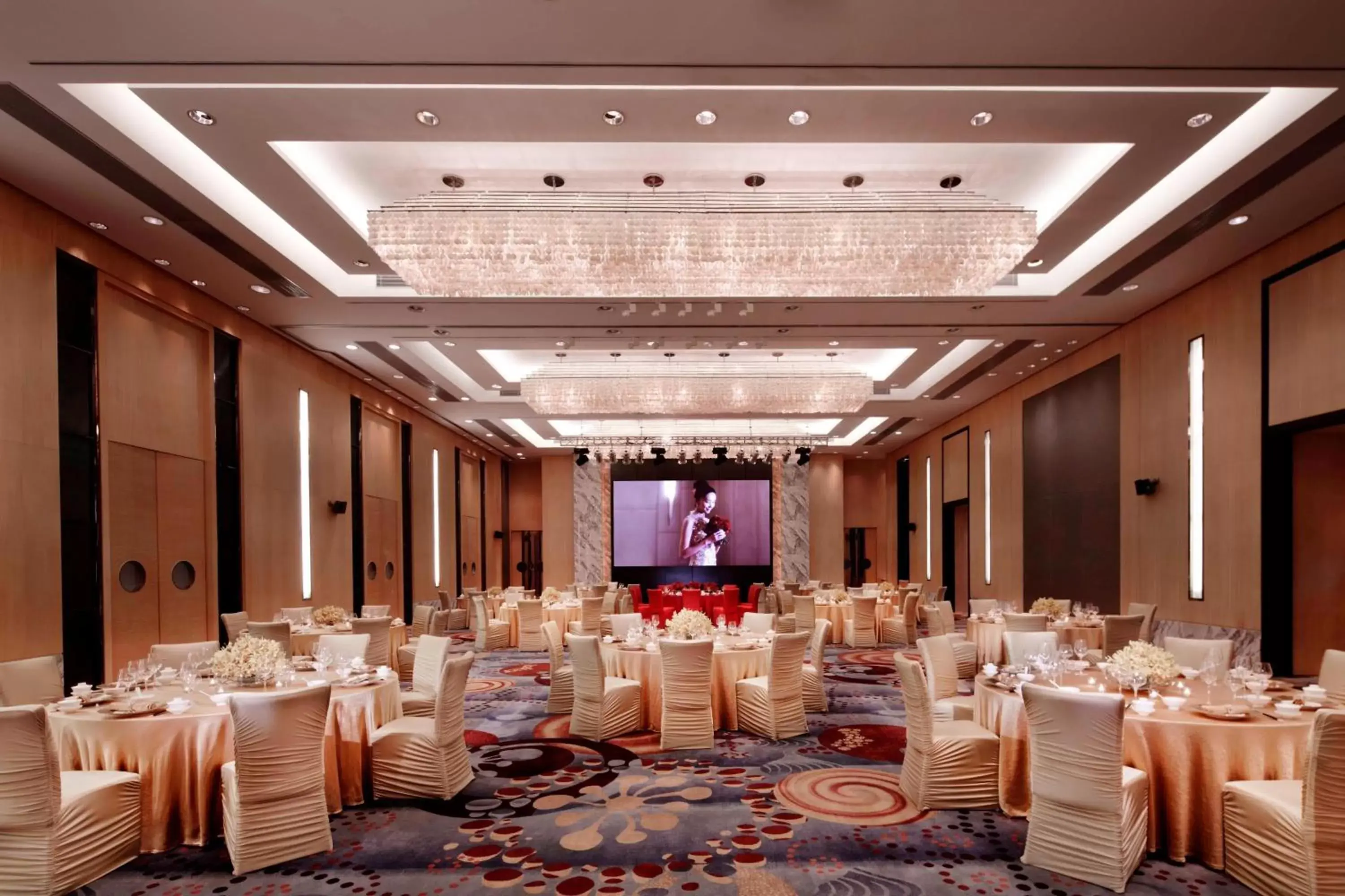 Meeting/conference room, Restaurant/Places to Eat in Marriott Guangzhou Tianhe