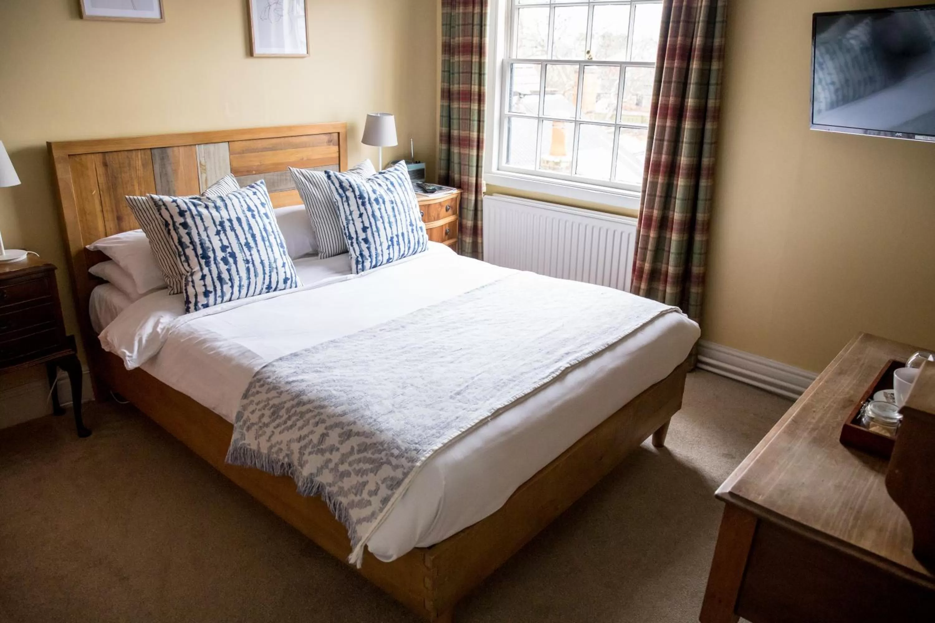 Bed in The Black Swan Inn