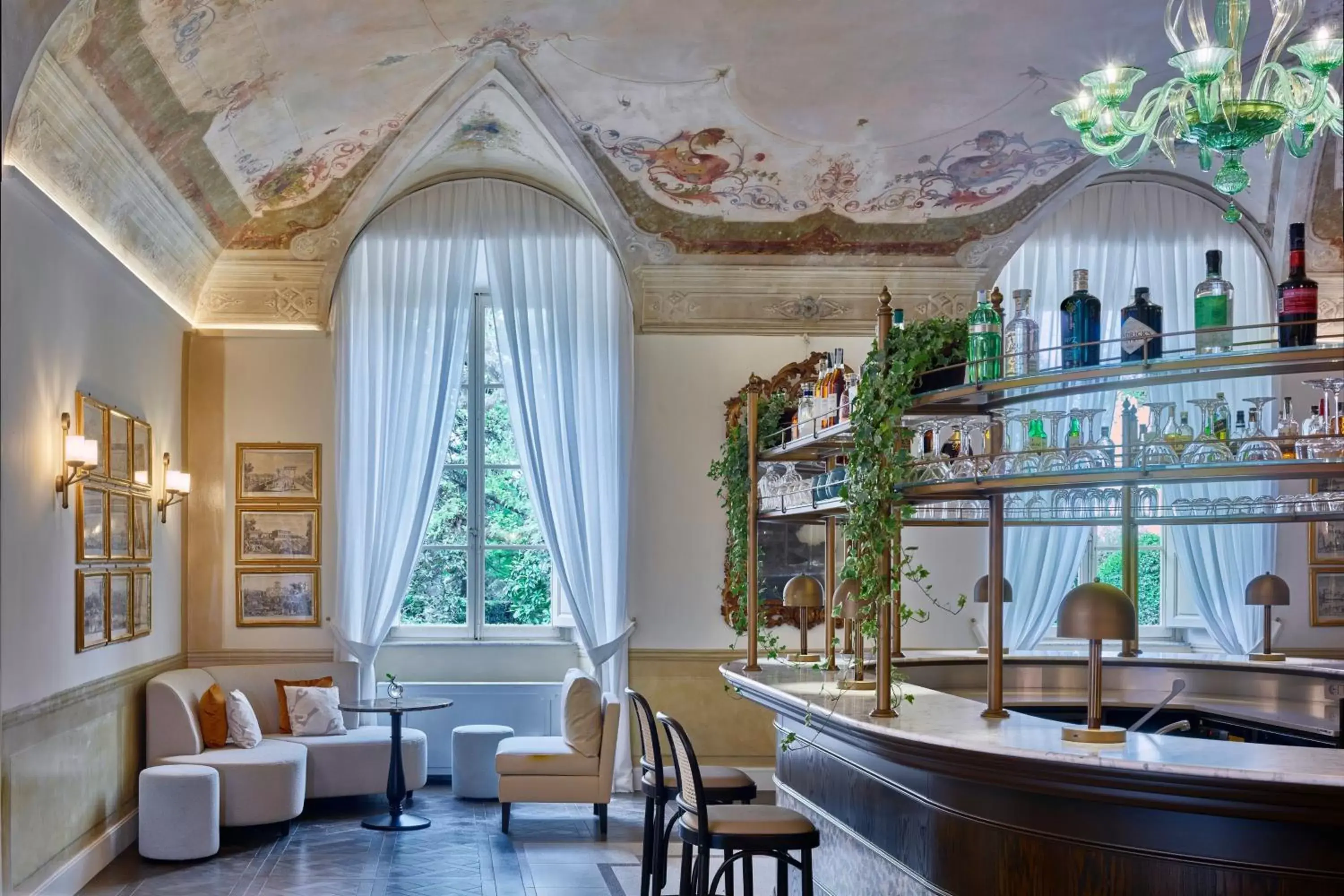 Lounge or bar in Grotta Giusti Thermal Spa Resort Tuscany, Autograph Collection