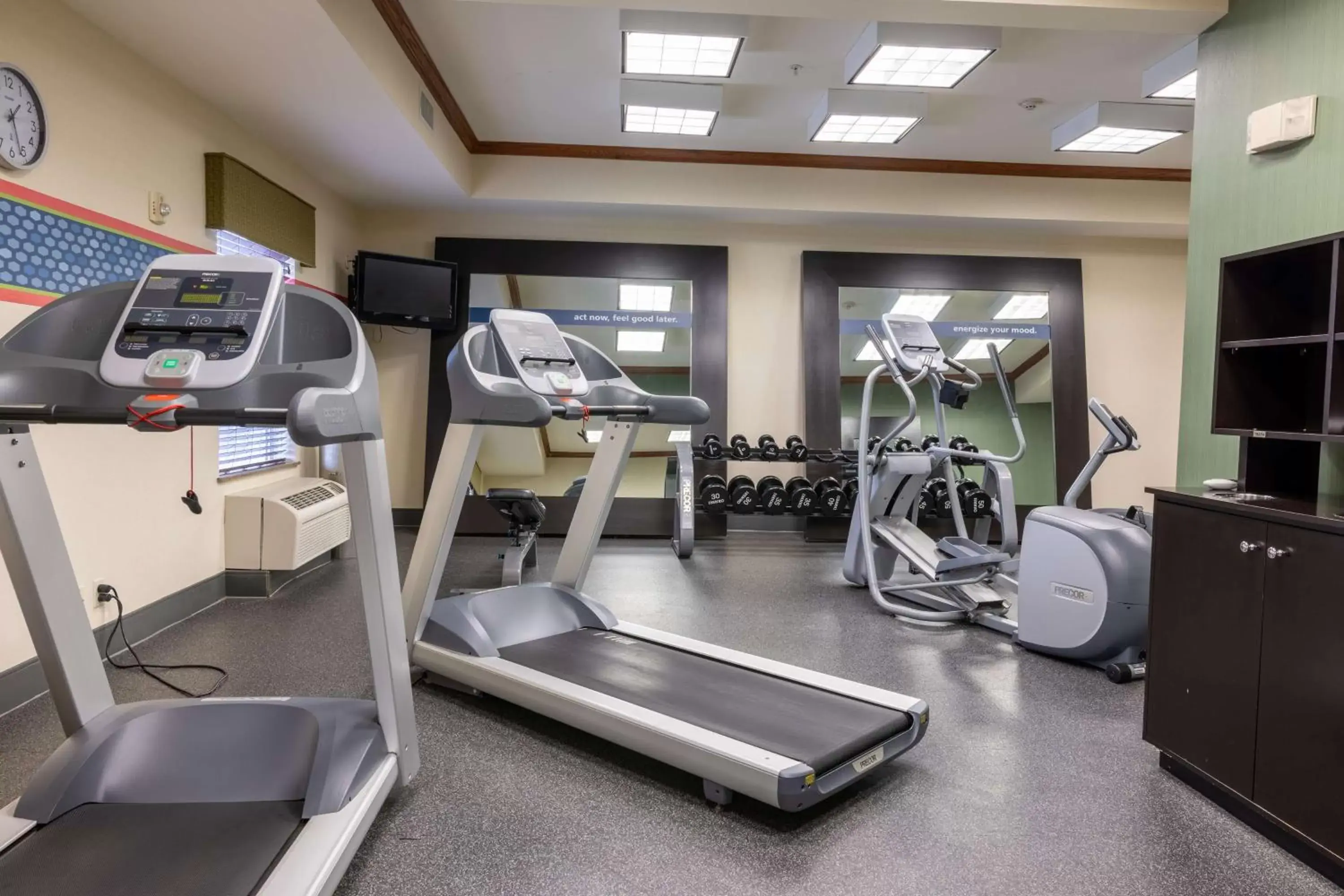 Fitness centre/facilities in Hampton Inn Alice Fitness centre/facilities in Hampton Inn Alice