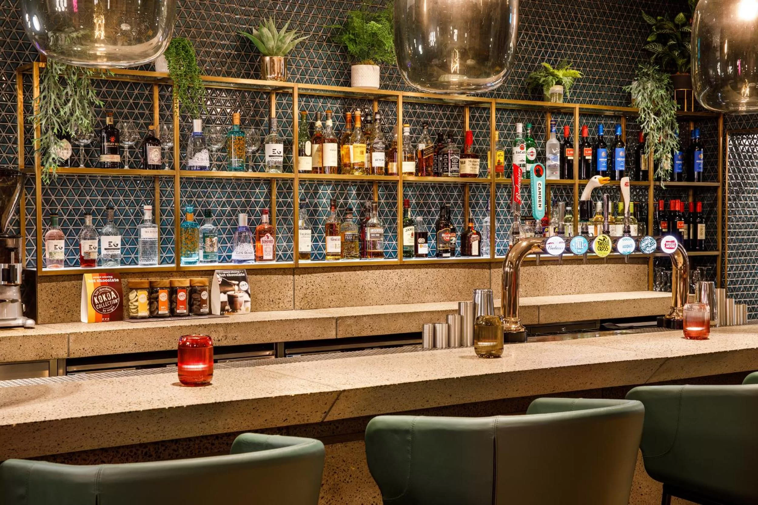 Lounge or bar in ibis Styles Edinburgh St Andrew Square