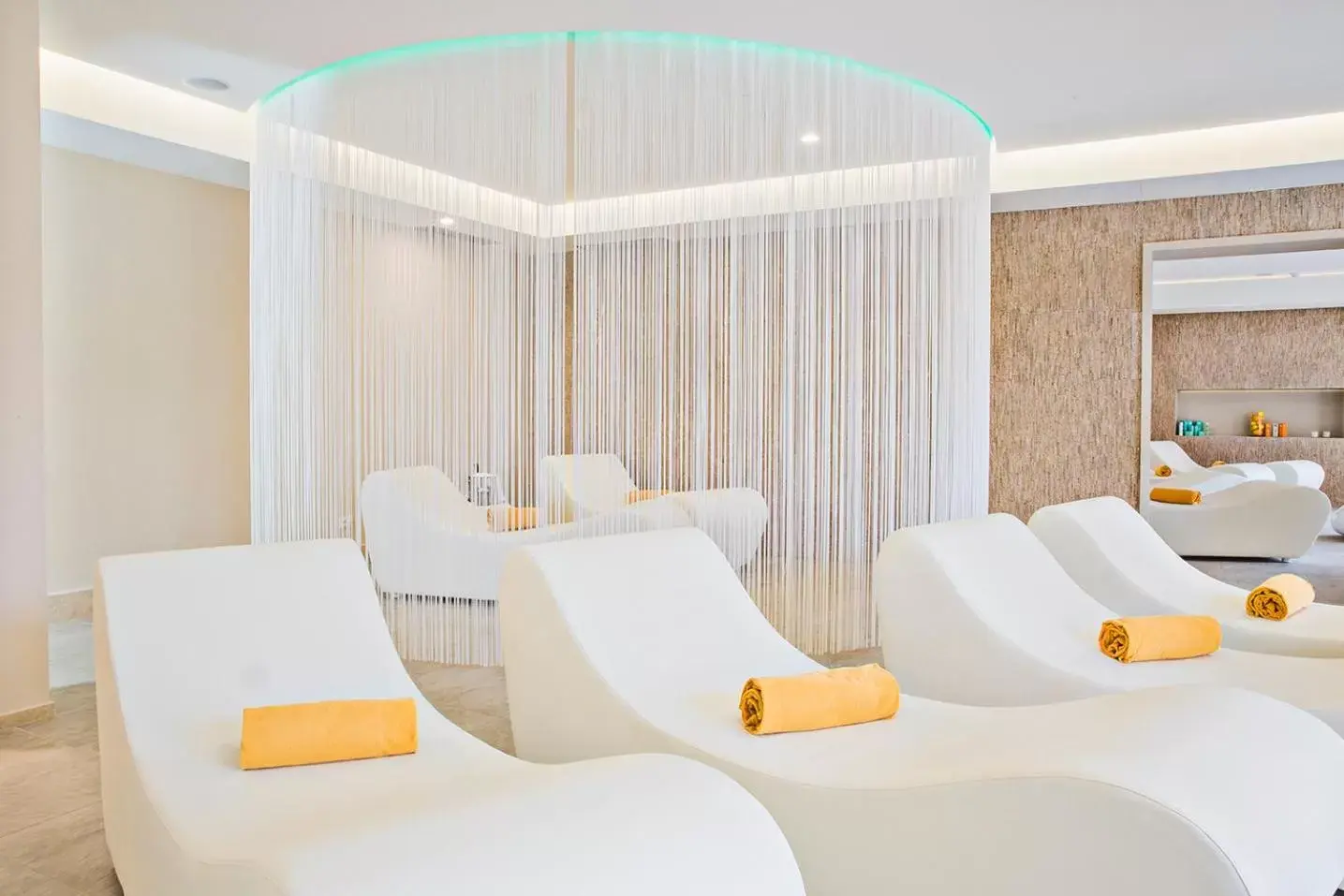 Spa and wellness centre/facilities in Hotel Sirmione Terme Spa and wellness centre/facilities in Hotel Sirmione Terme