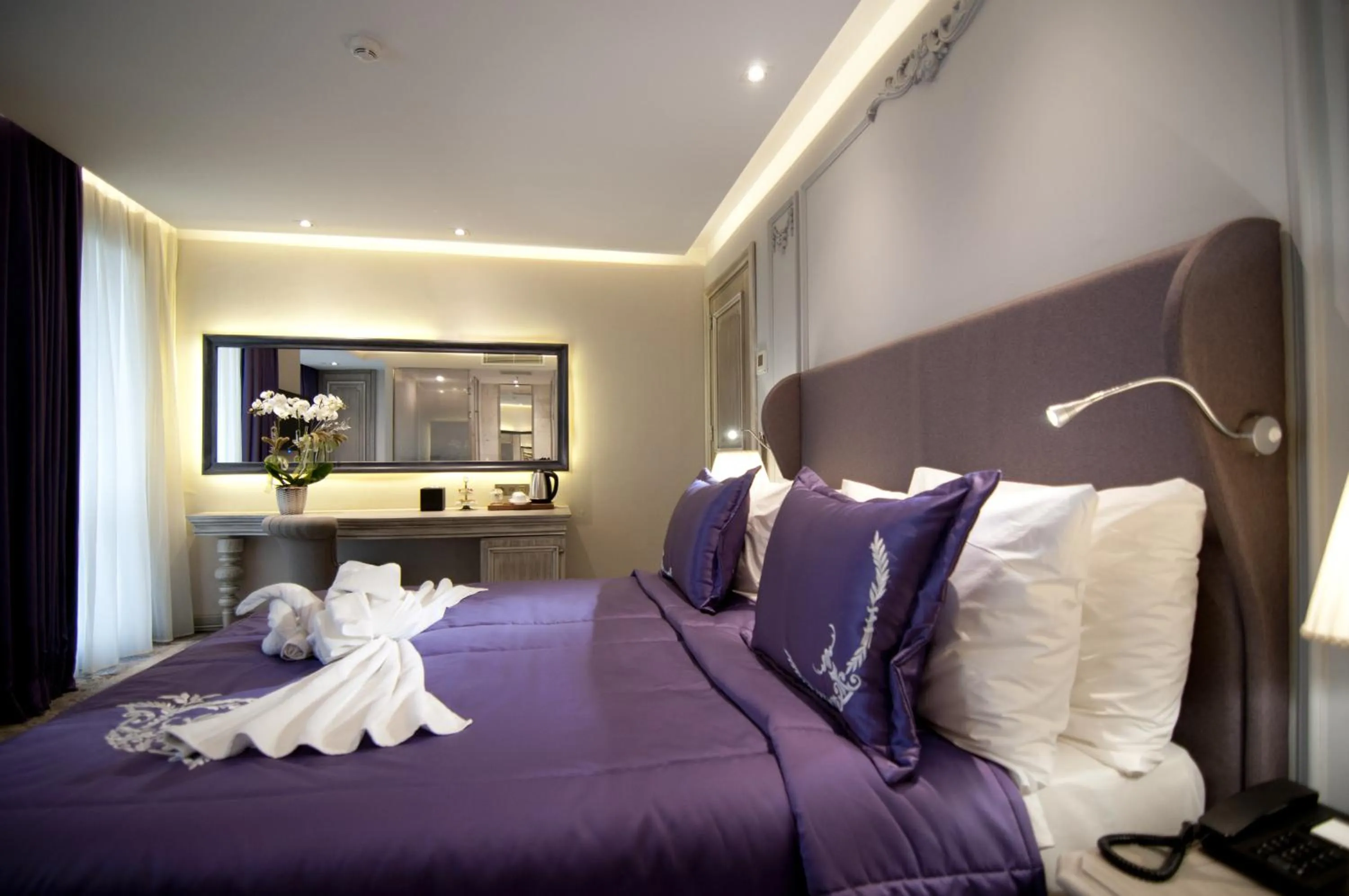 Bed in TK Taxim Bosphorus Hotel