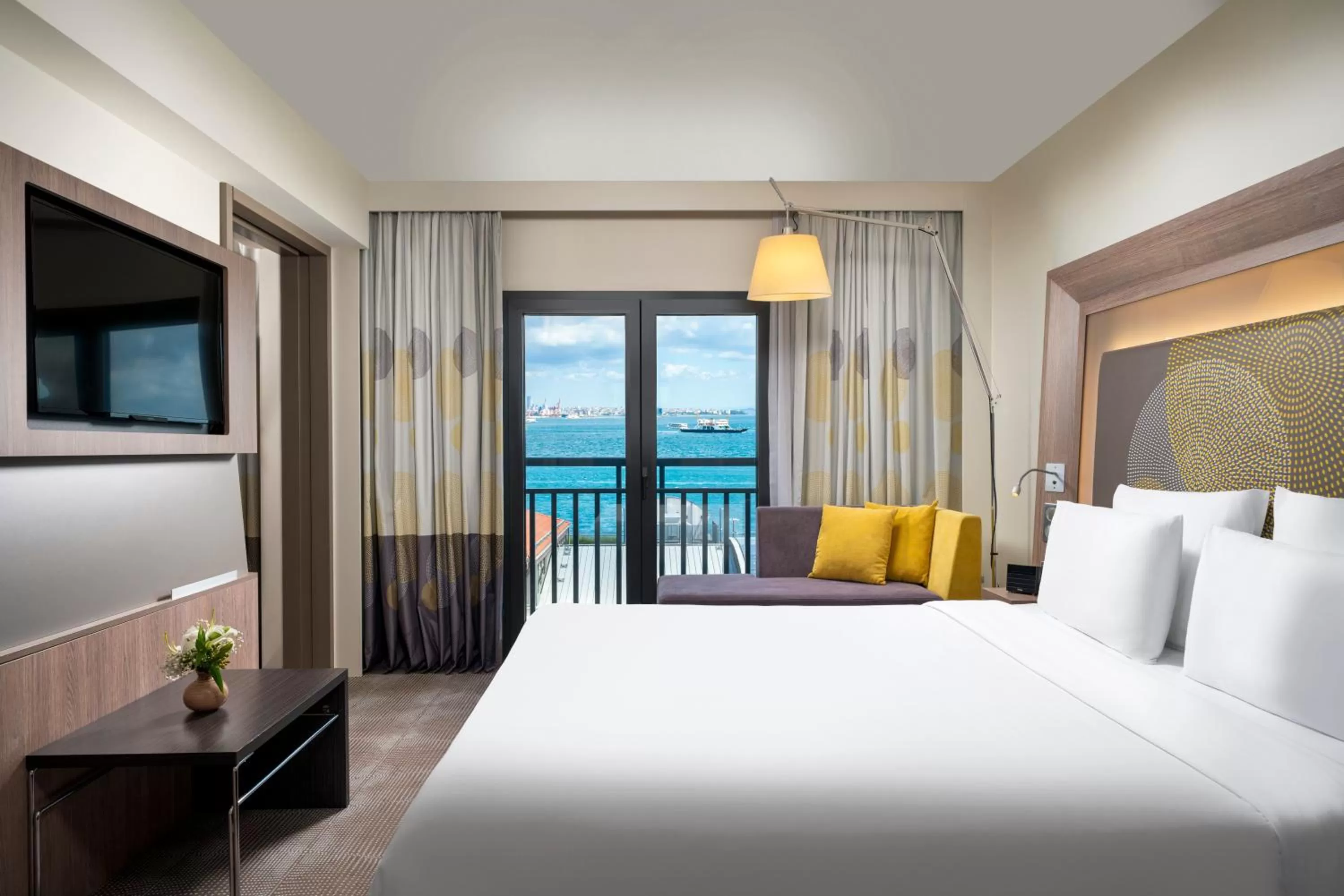 View (from property/room), Bed in Novotel Istanbul Bosphorus Hotel